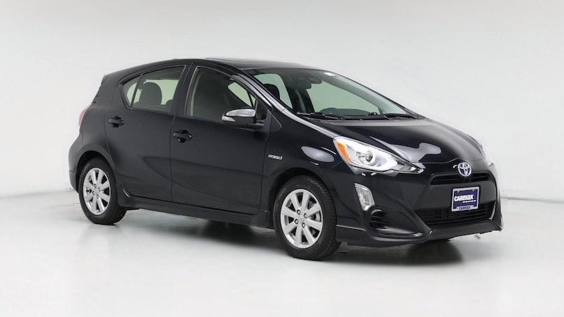2017 Toyota Prius c Three Hero Image