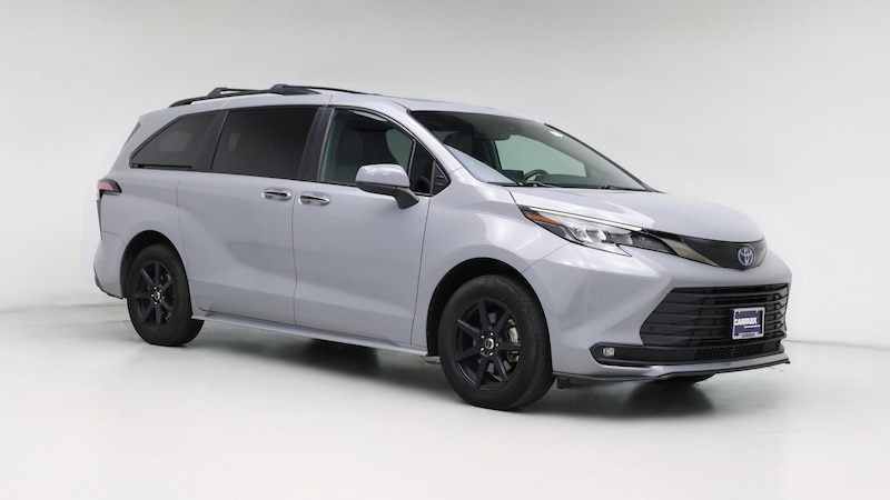2022 Toyota Sienna L Hero Image