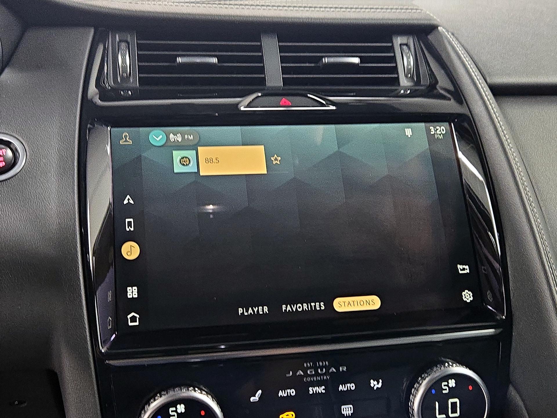 Thumbnail: 2021 Jaguar E-Pace - 16