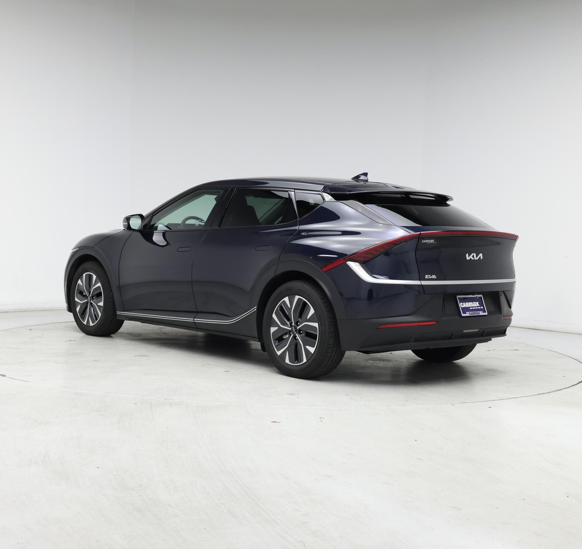 Thumbnail: 2023 Kia EV6 - 2