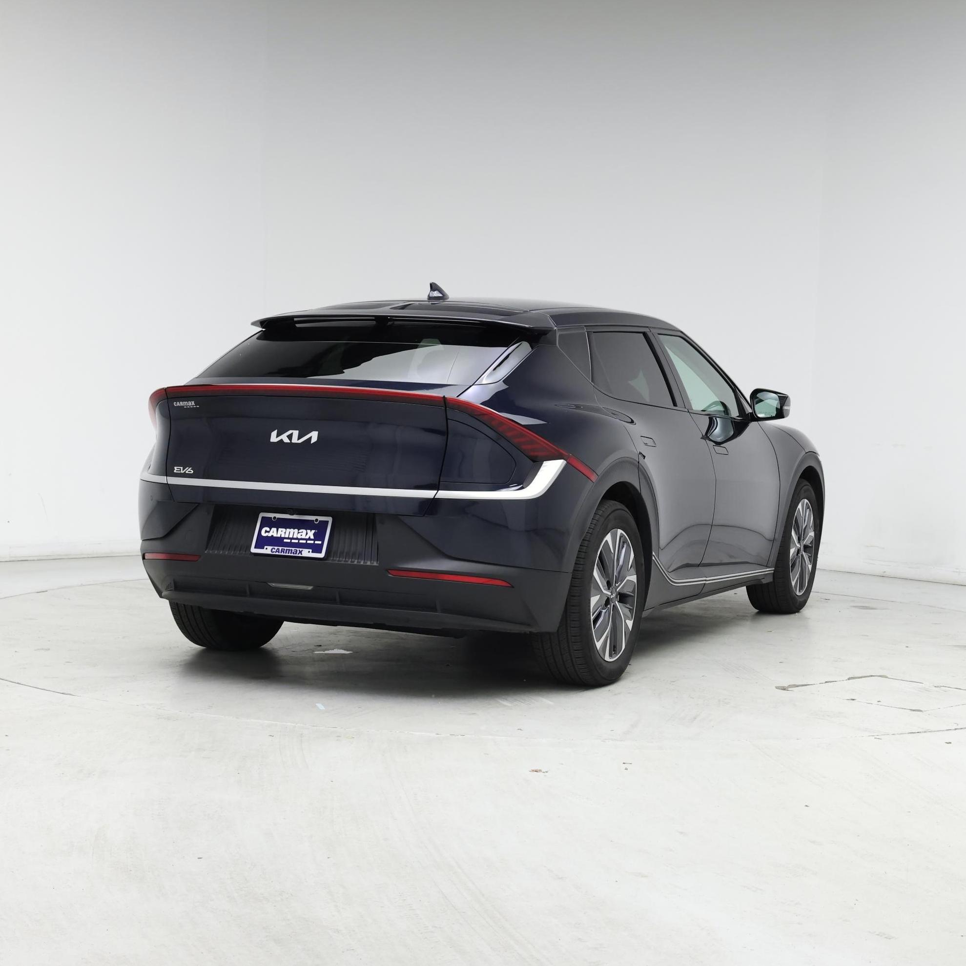 Thumbnail: 2023 Kia EV6 - 8