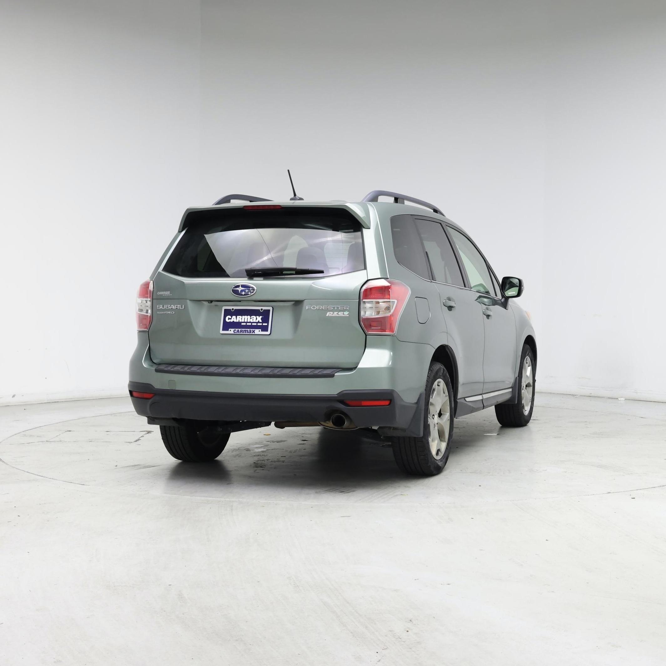Thumbnail: 2015 Subaru Forester - 8