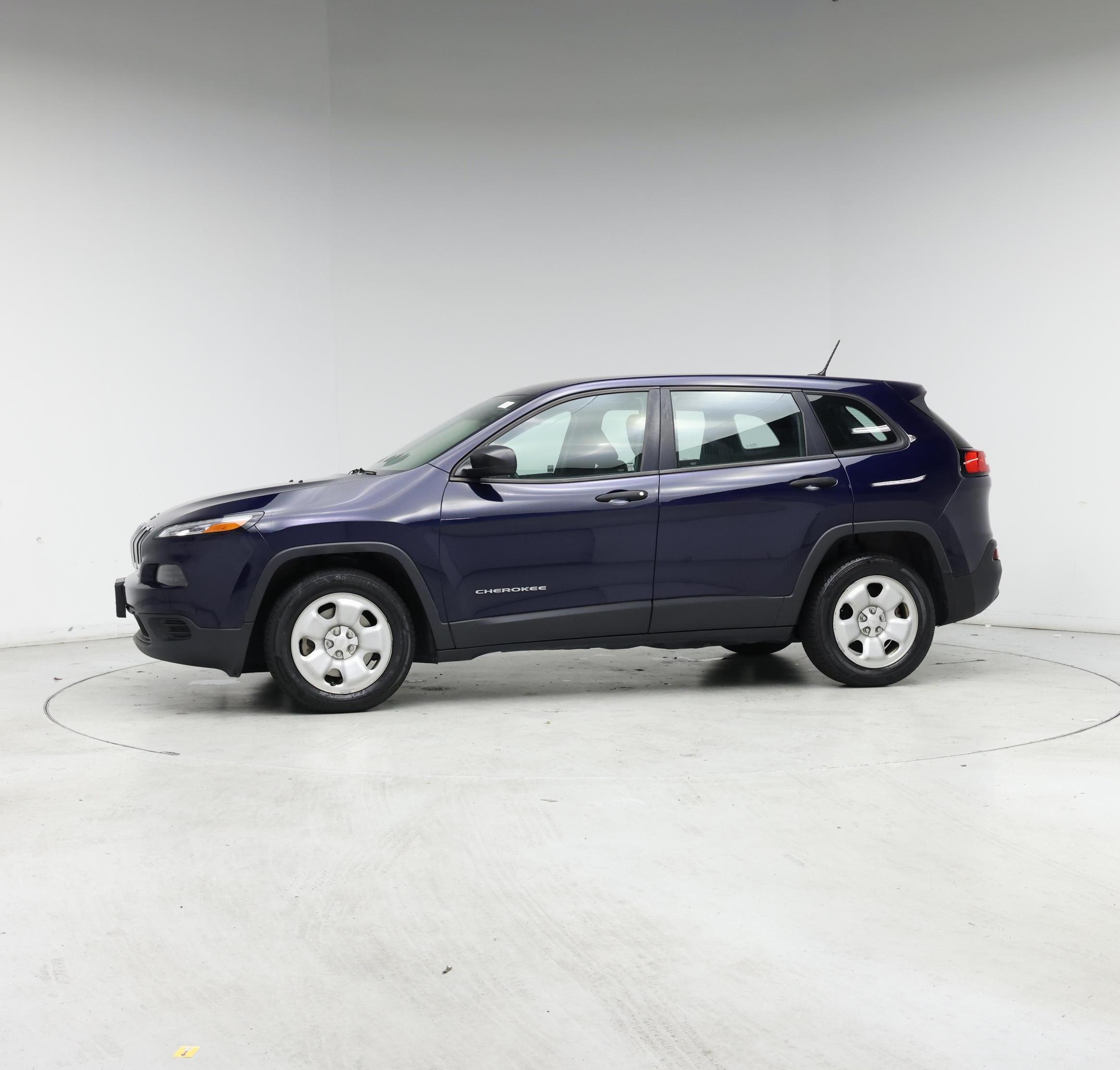 Thumbnail: 2015 Jeep Cherokee - 3
