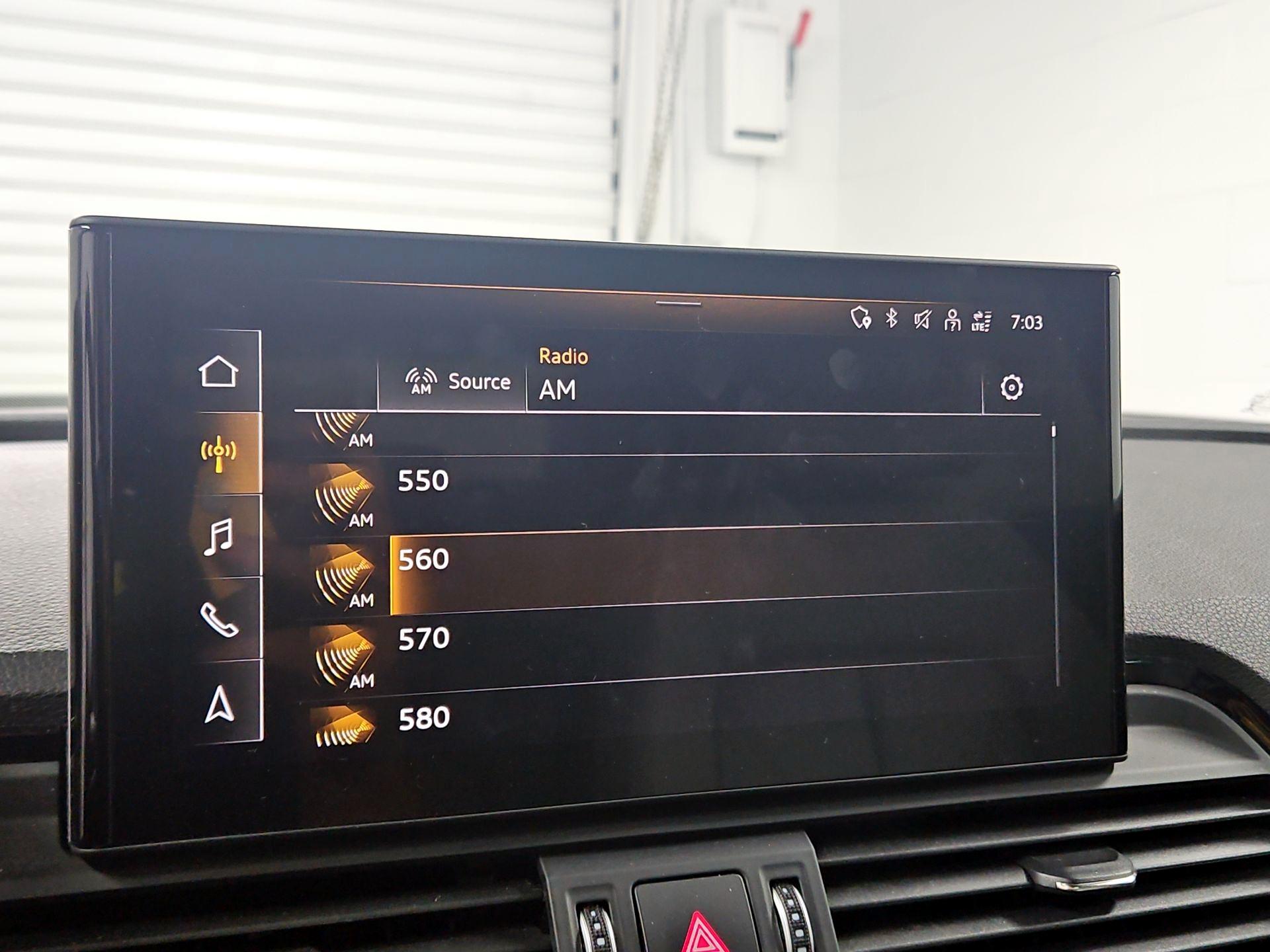 Thumbnail: 2022 Audi Q5 - 15