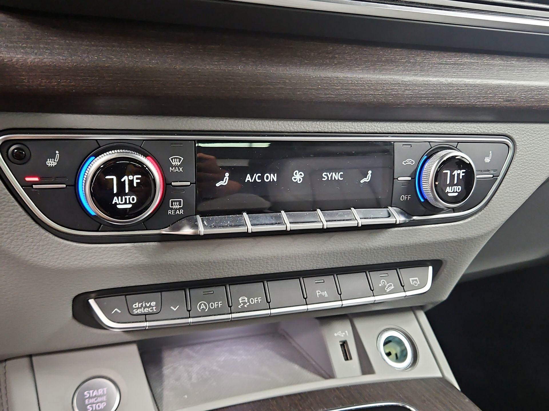 Thumbnail: 2022 Audi Q5 - 16