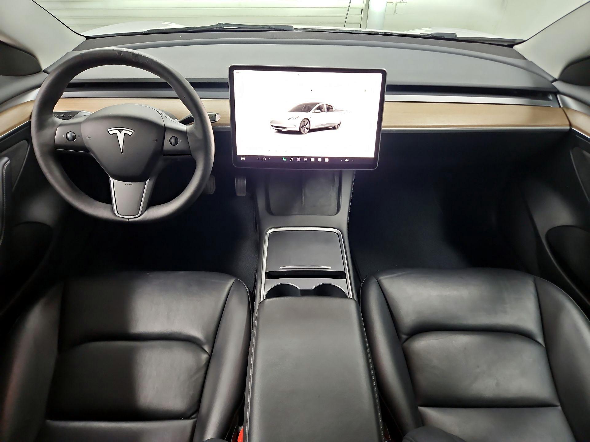 Thumbnail: 2023 Tesla Model 3 - 9