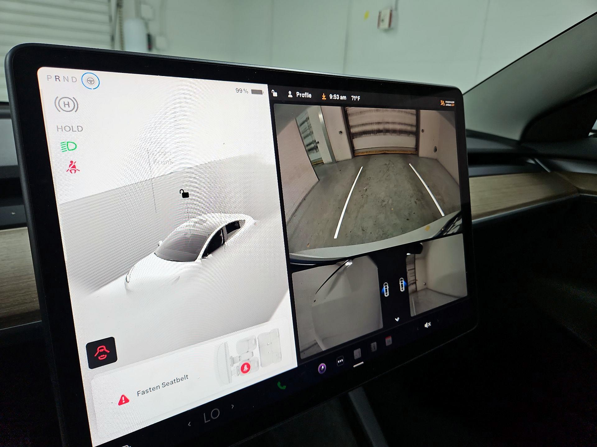 Thumbnail: 2023 Tesla Model 3 - 14