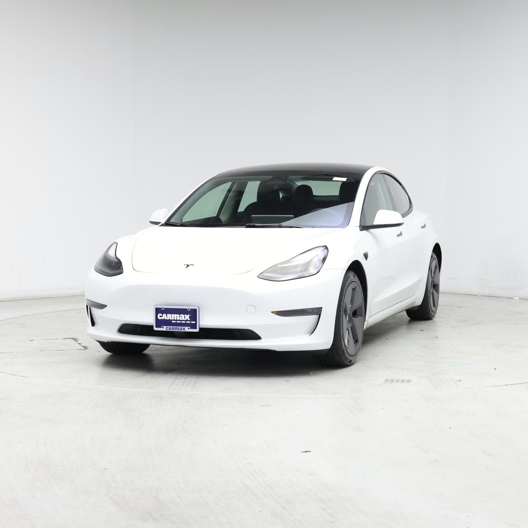 Thumbnail: 2023 Tesla Model 3 - 4