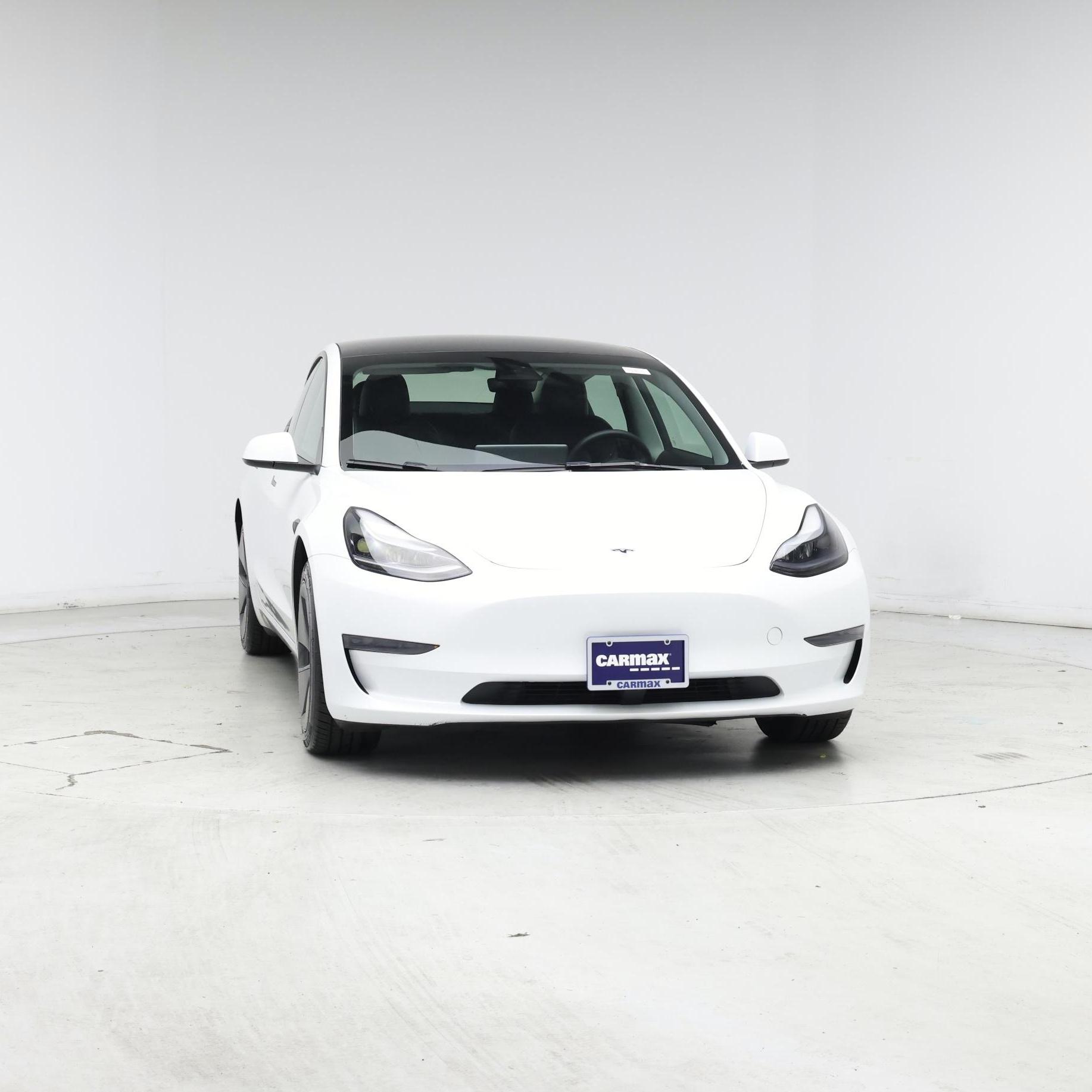 Thumbnail: 2023 Tesla Model 3 - 5