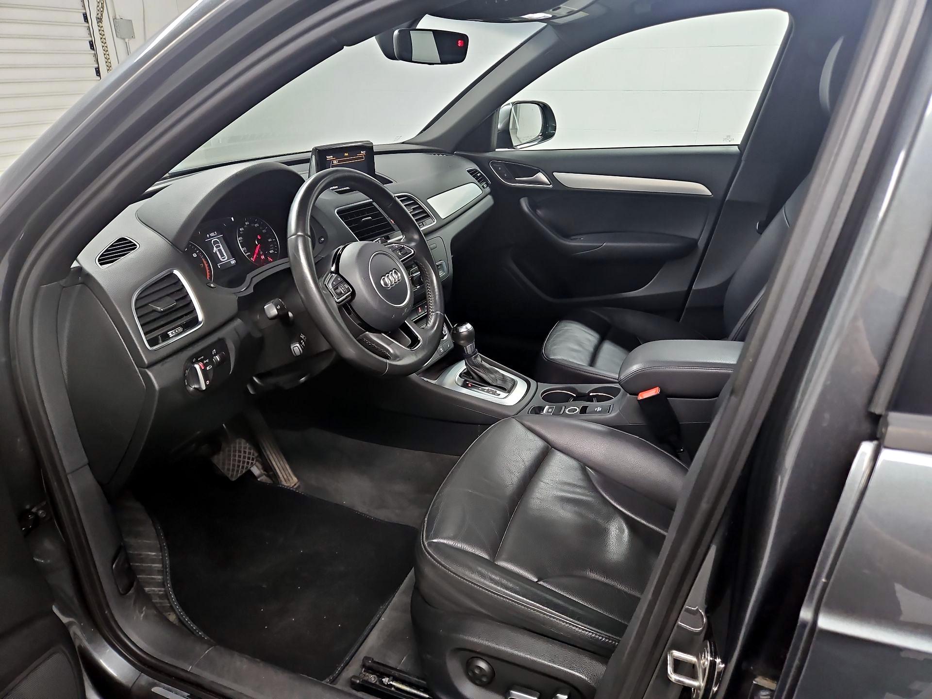 Thumbnail: 2018 Audi Q3 - 11