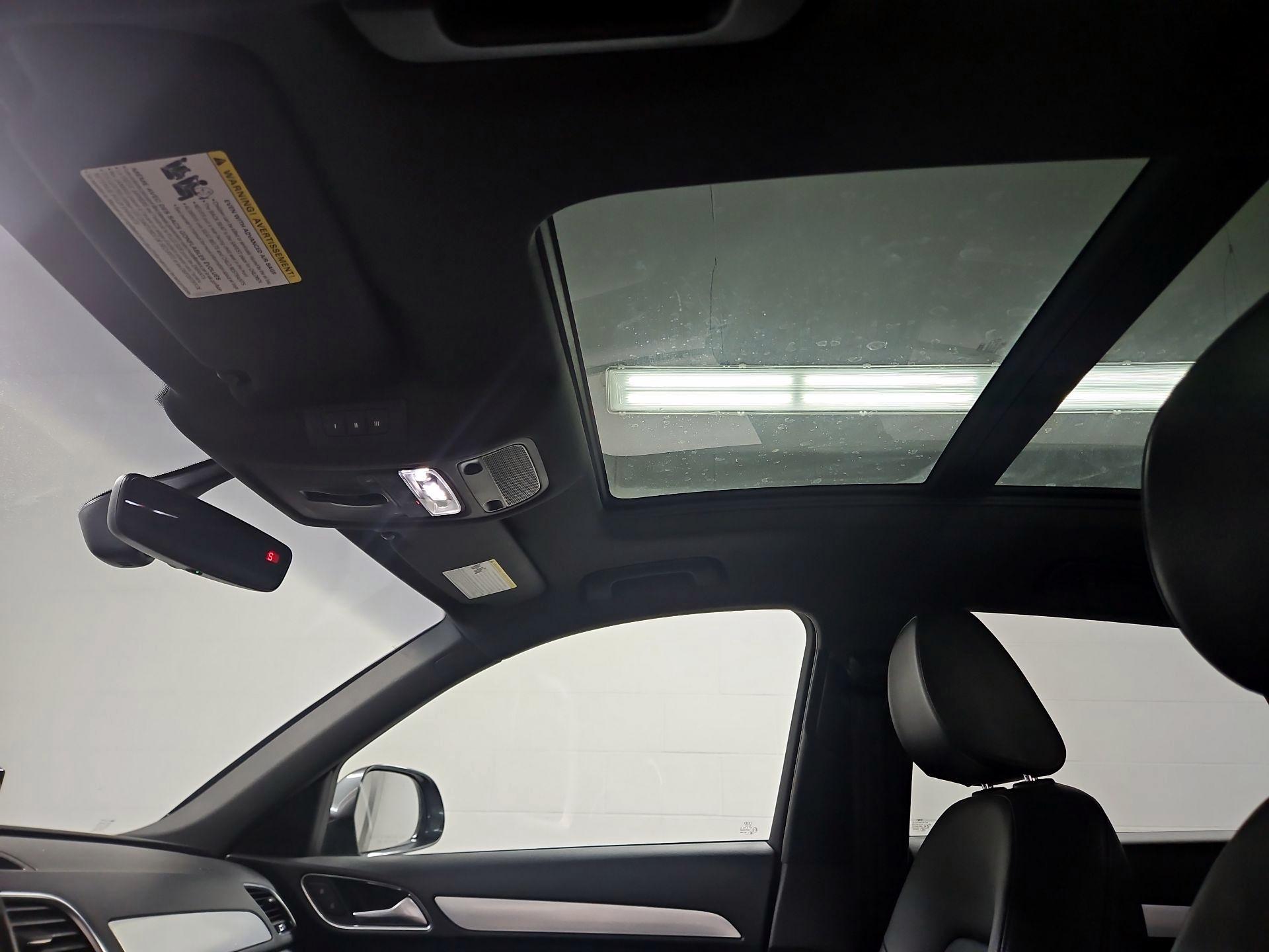 Thumbnail: 2018 Audi Q3 - 19