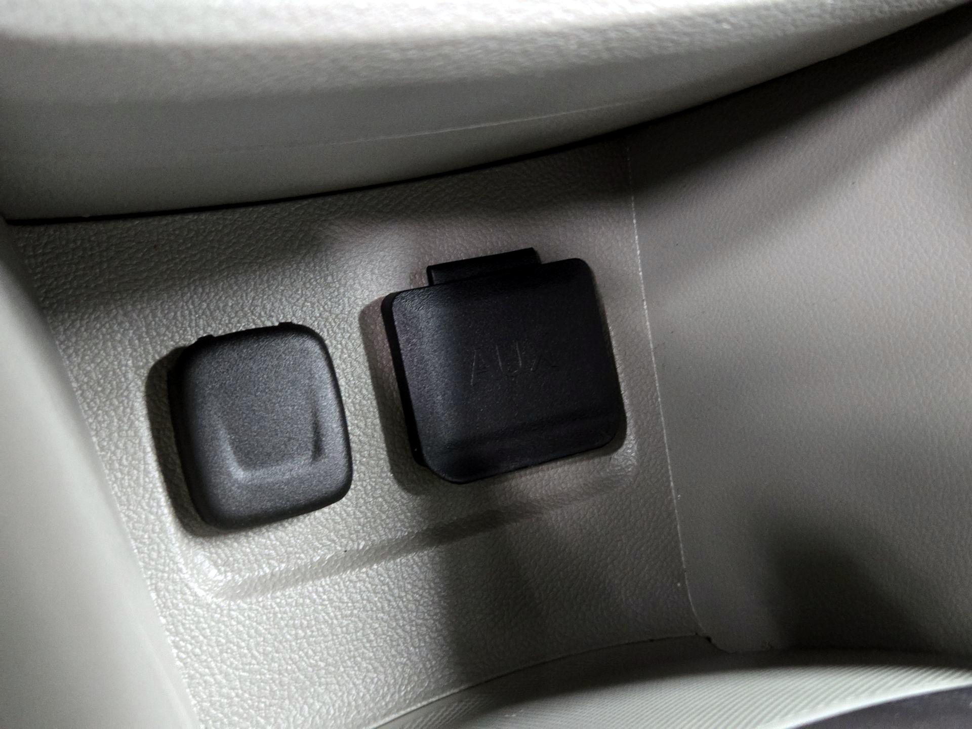 Thumbnail: 2014 Buick Encore - 18