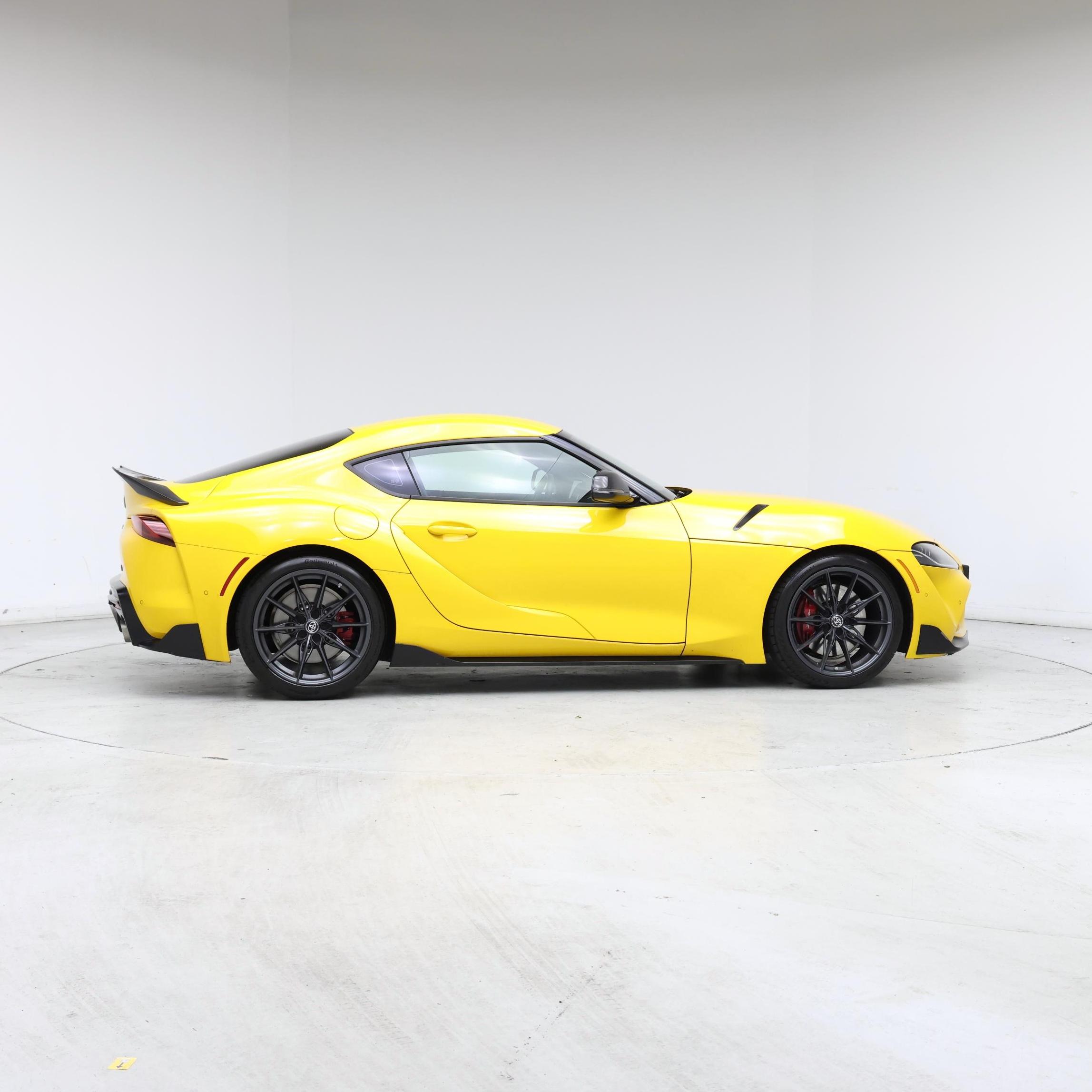 Thumbnail: 2023 Toyota Supra - 7