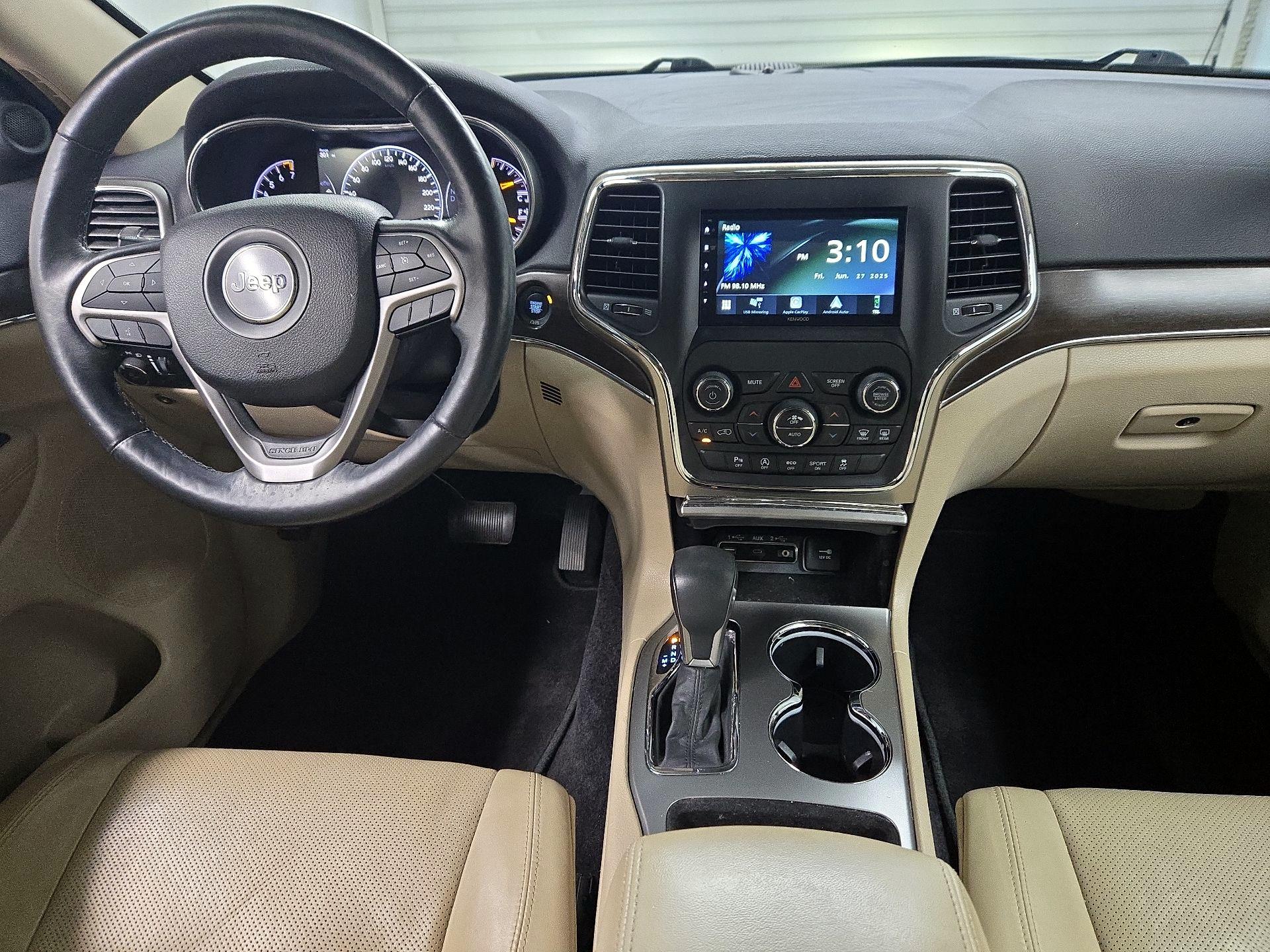 Thumbnail: 2018 Jeep Grand Cherokee - 9