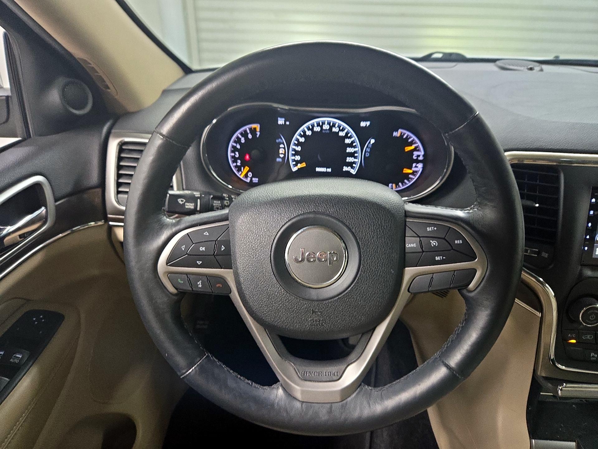 Thumbnail: 2018 Jeep Grand Cherokee - 10
