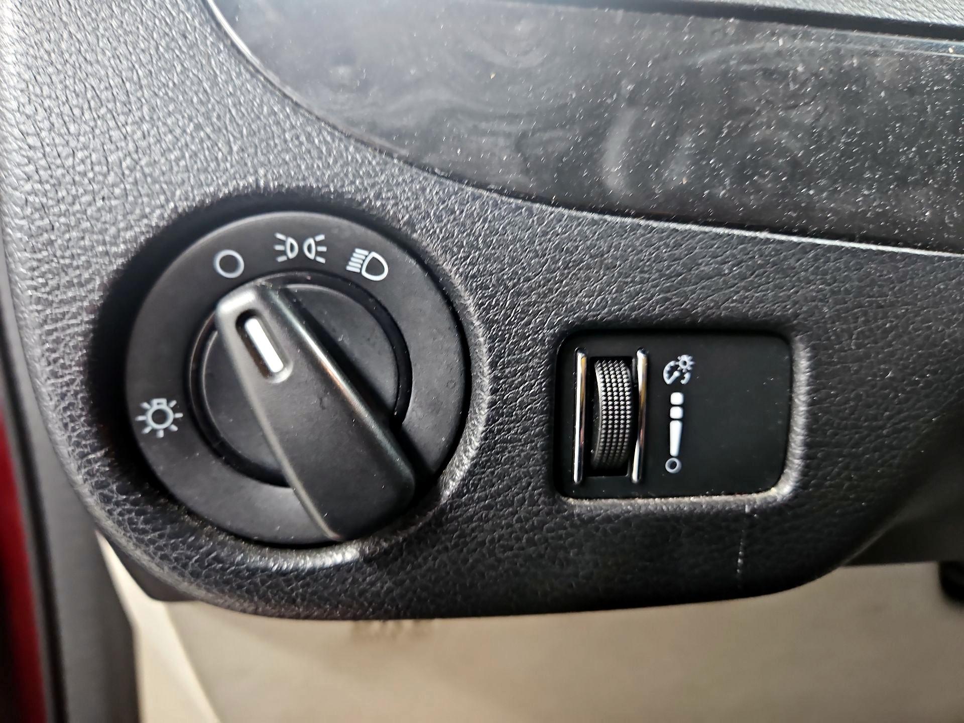 Thumbnail: 2014 Dodge Grand Caravan - 13