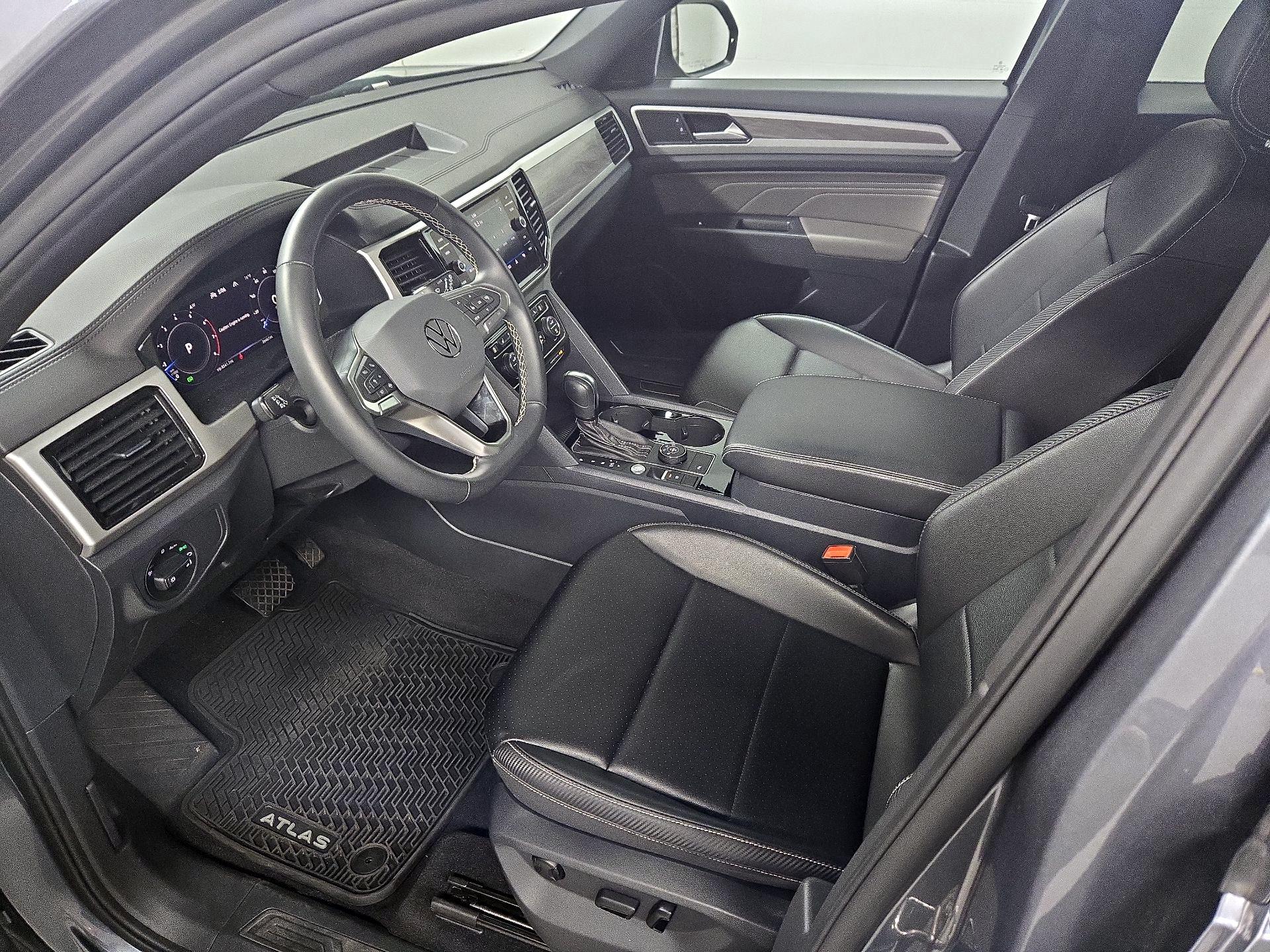 Thumbnail: 2022 Volkswagen Atlas - 11