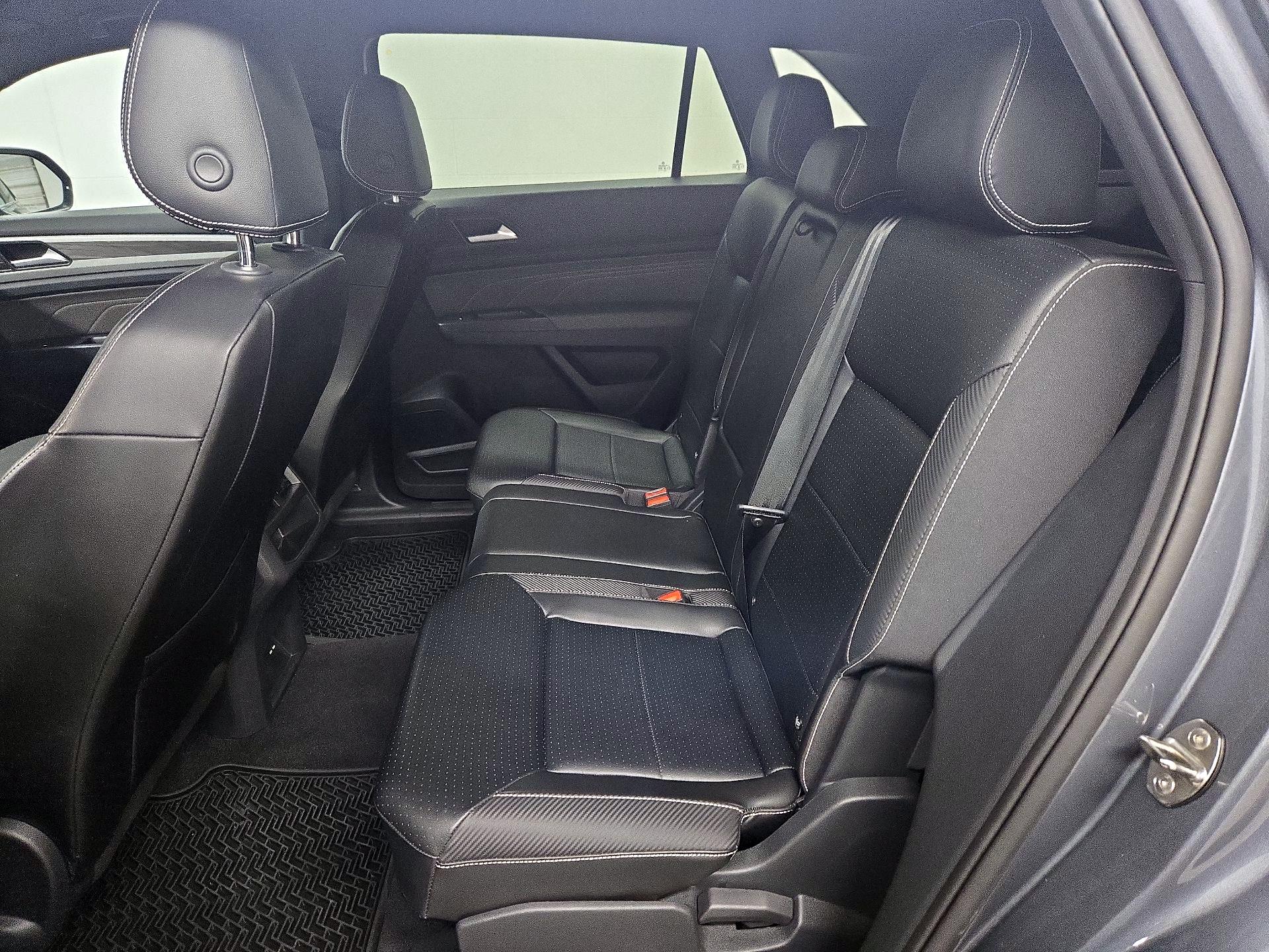 Thumbnail: 2022 Volkswagen Atlas - 19