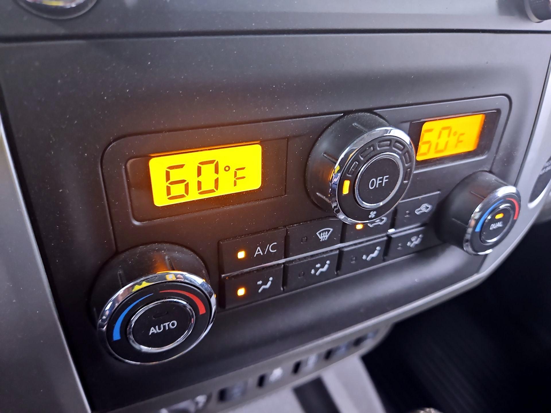 Thumbnail: 2019 Nissan Frontier - 17