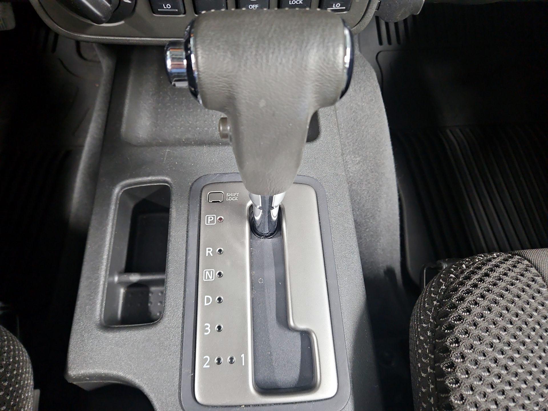 Thumbnail: 2019 Nissan Frontier - 18