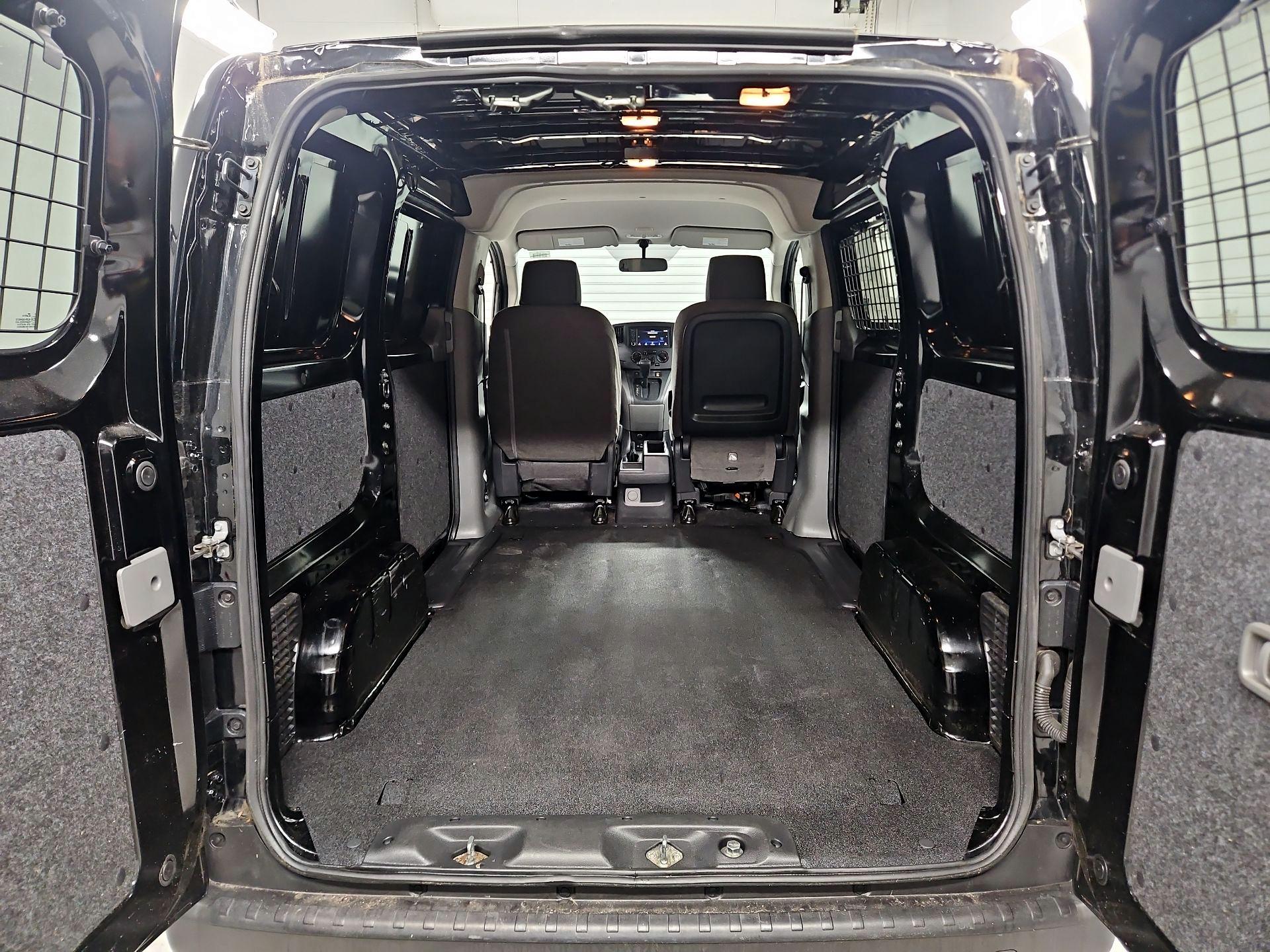 Thumbnail: 2021 Nissan NV200 - 20