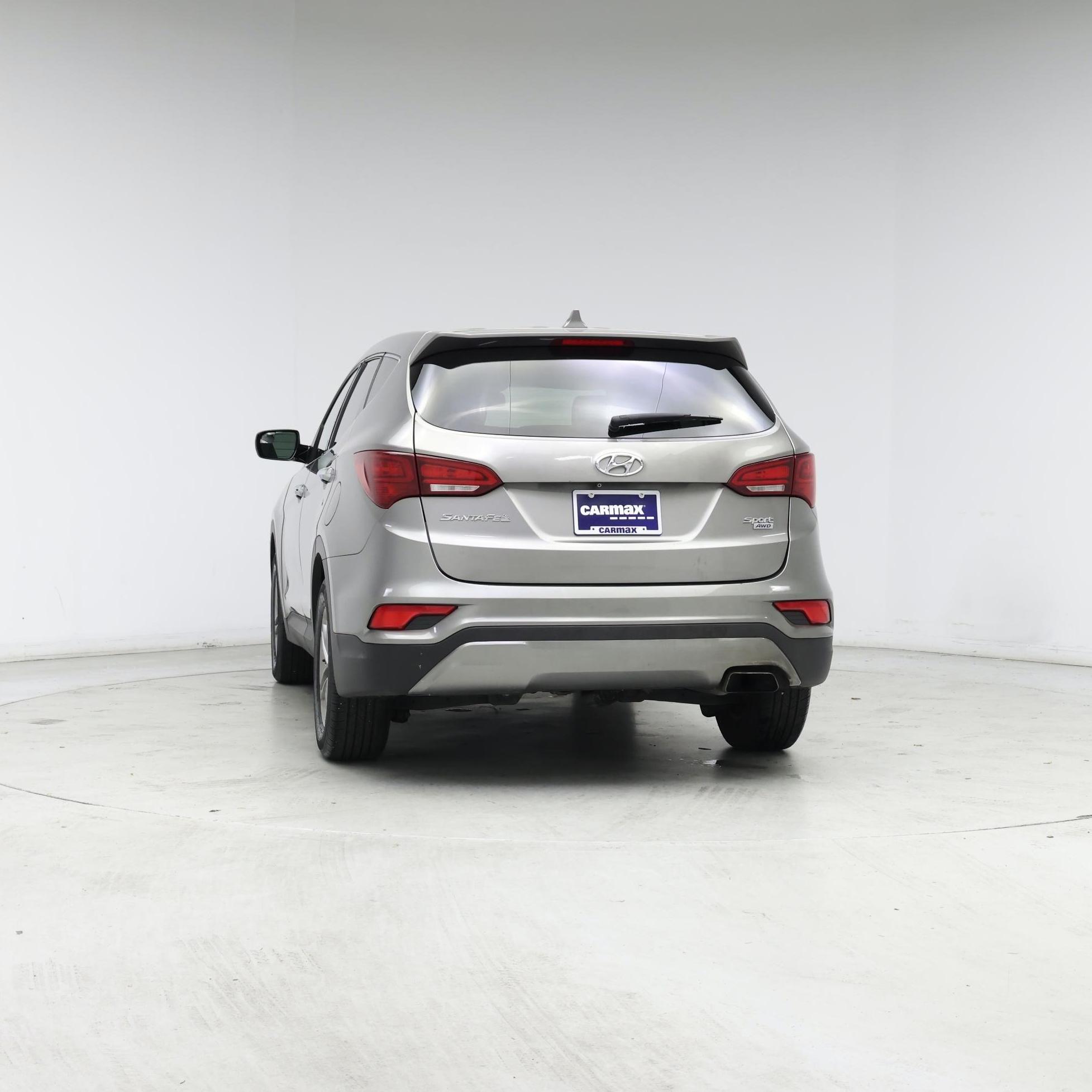 Thumbnail: 2017 Hyundai Santa Fe - 6