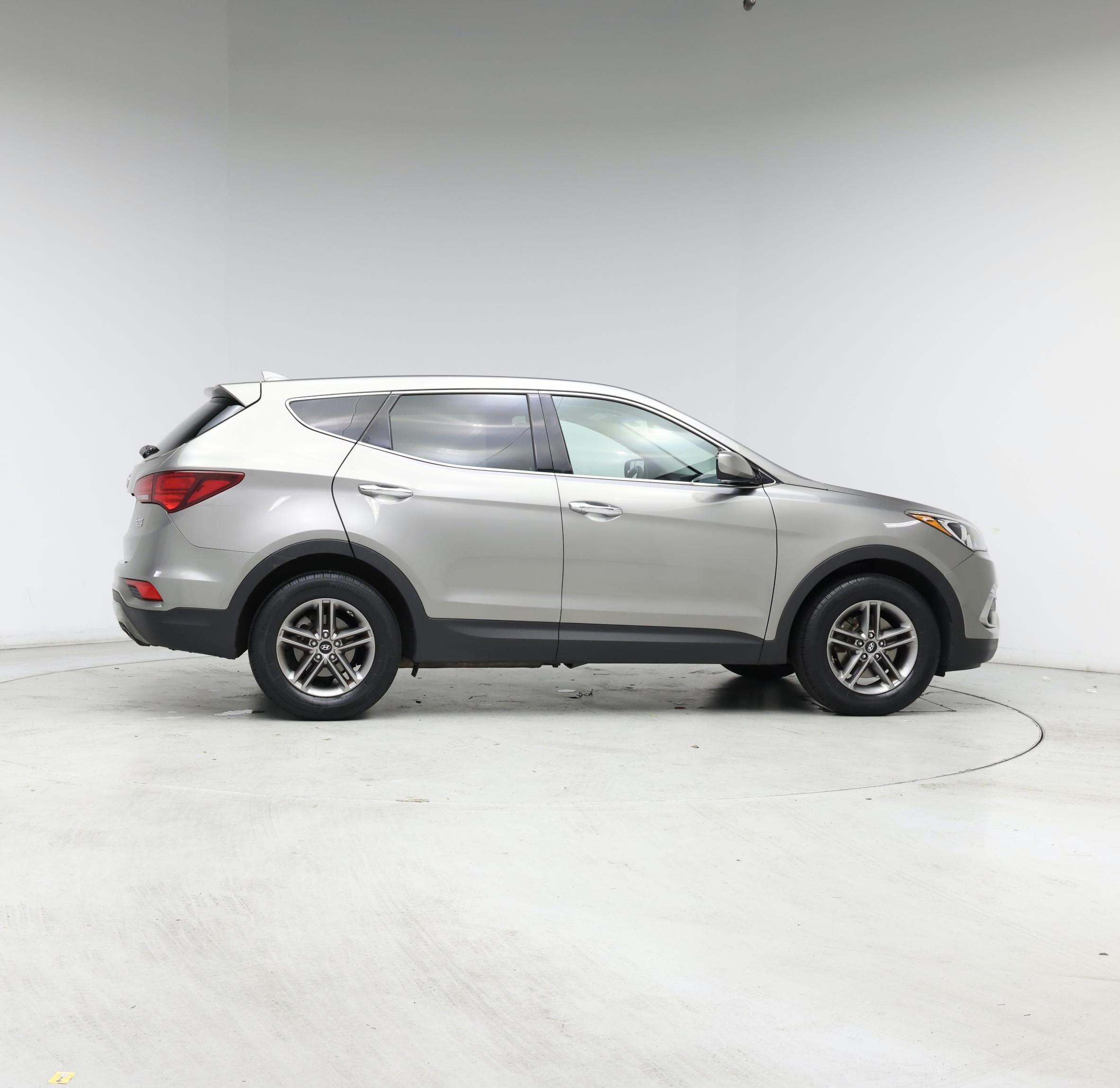 Thumbnail: 2017 Hyundai Santa Fe - 7