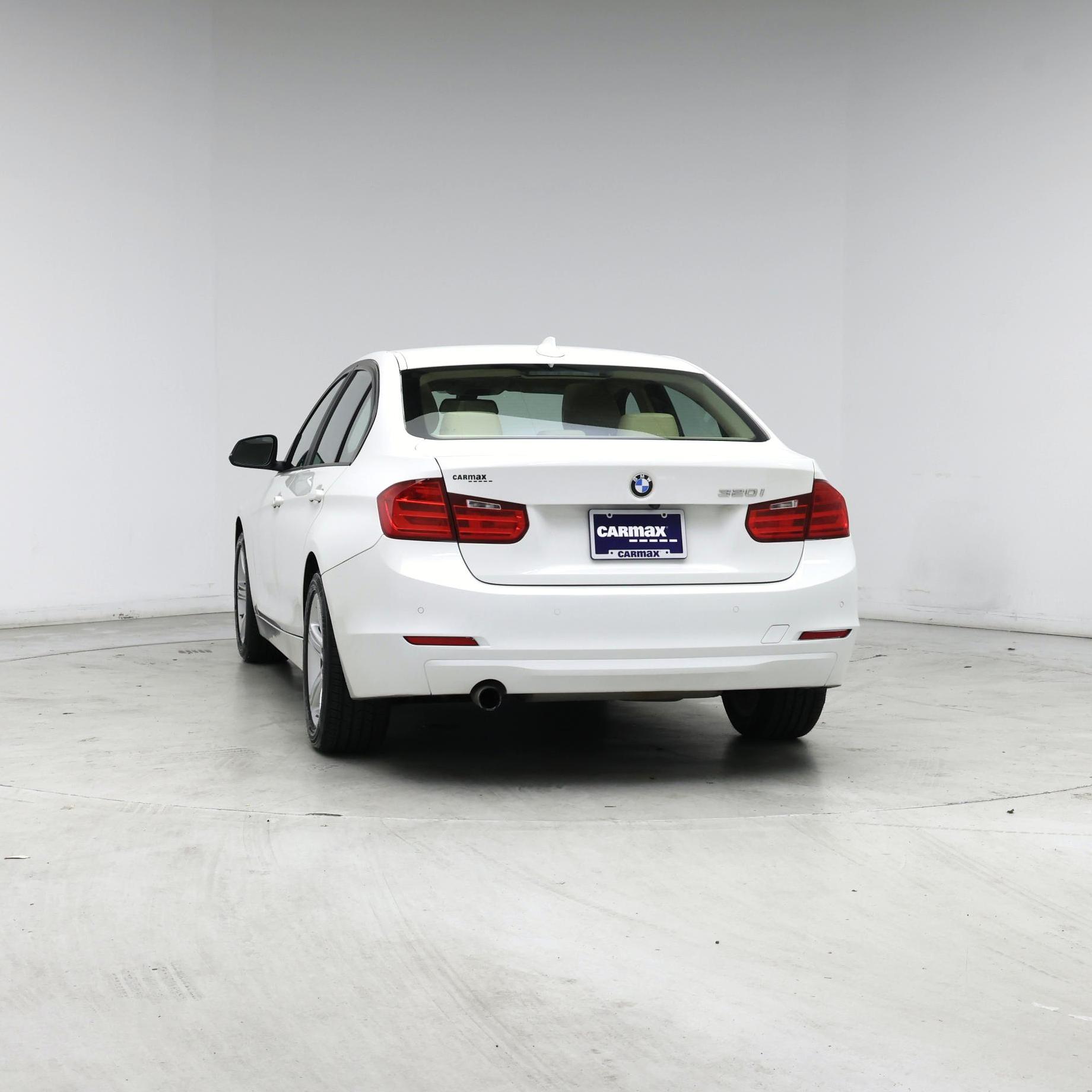 Thumbnail: 2015 BMW 3 Series - 6