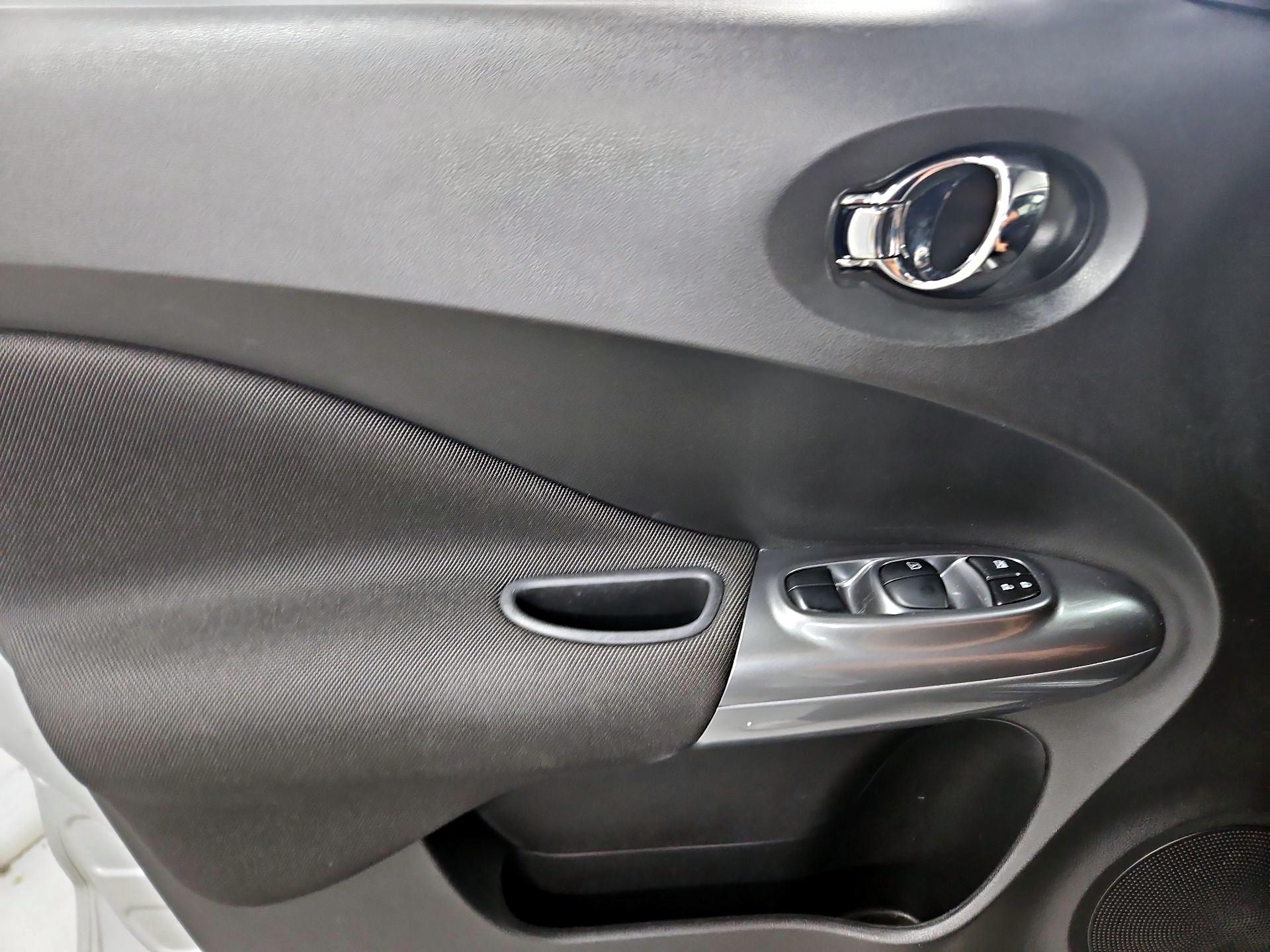 Thumbnail: 2014 Nissan Juke - 12