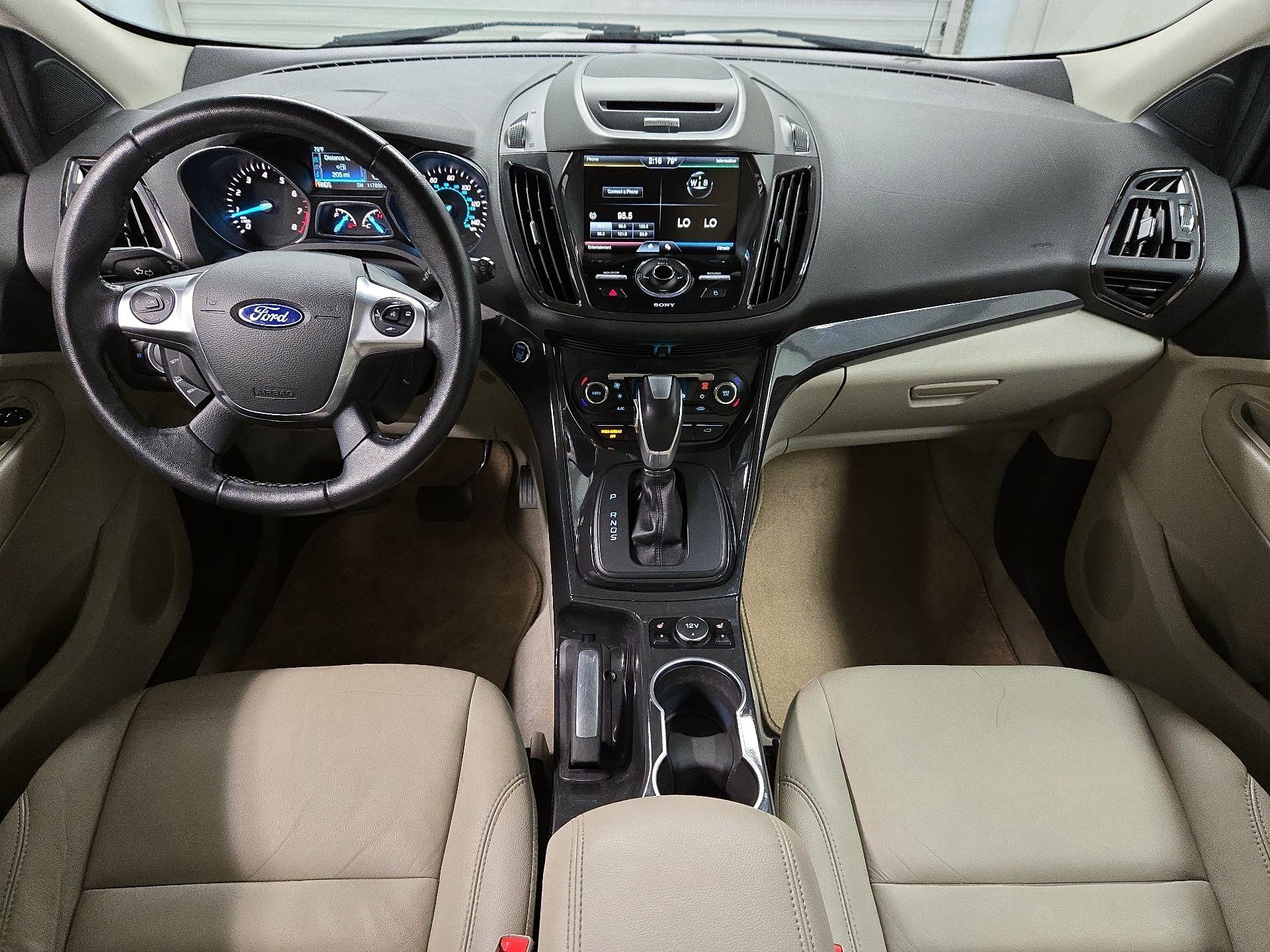 Thumbnail: 2015 Ford Escape - 9
