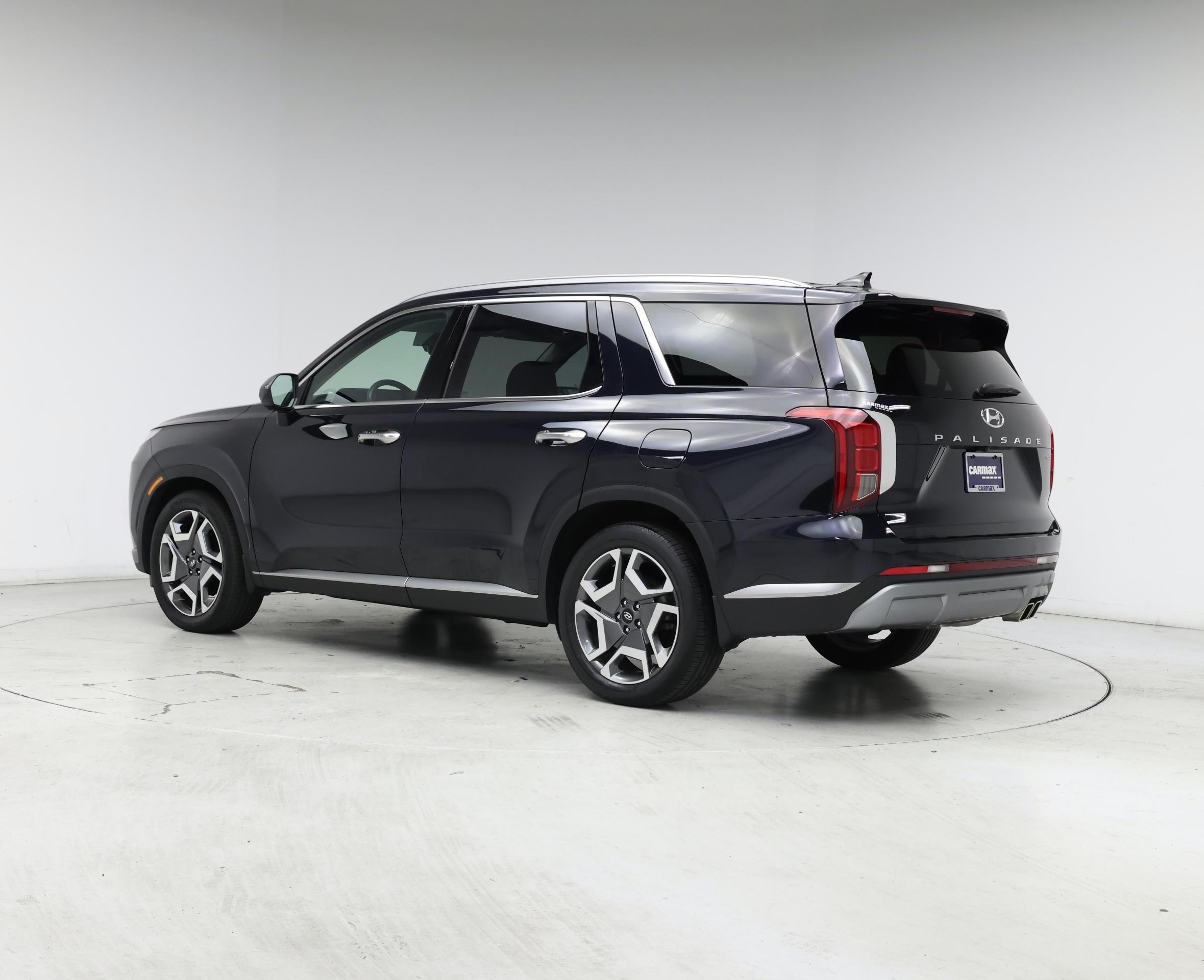 Thumbnail: 2023 Hyundai Palisade - 2