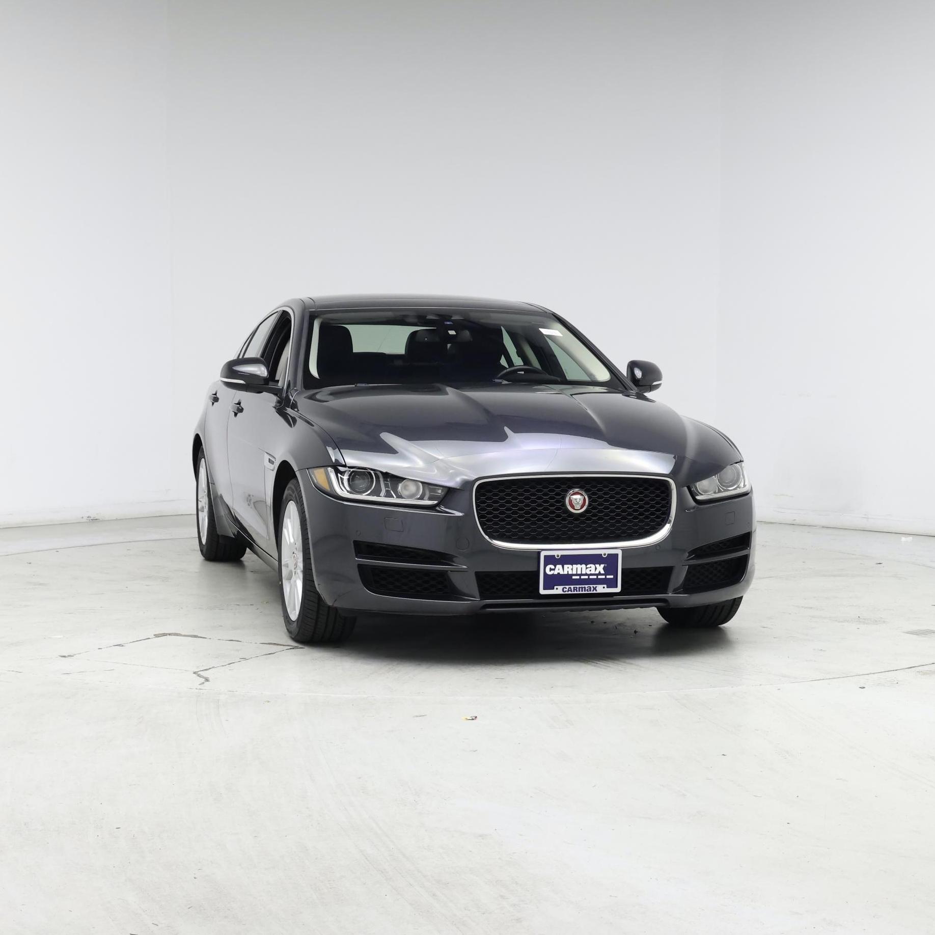 Thumbnail: 2018 Jaguar XE - 5