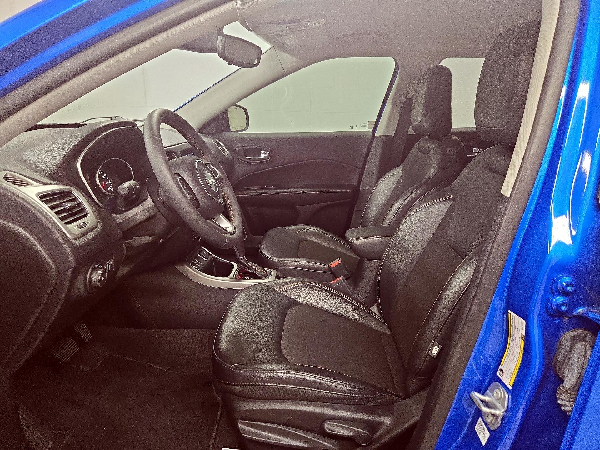 Thumbnail: 2021 Jeep Compass - 11
