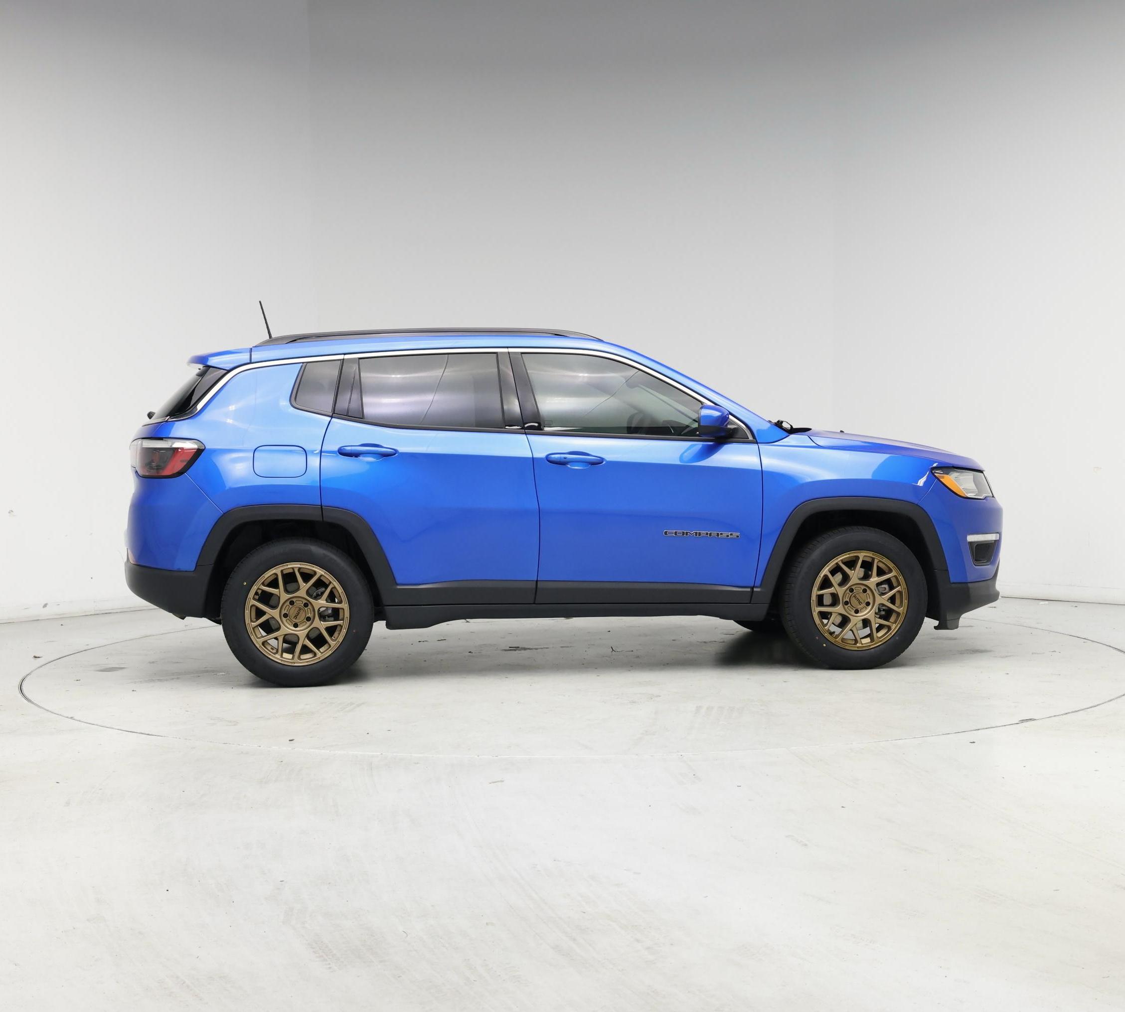 Thumbnail: 2021 Jeep Compass - 7