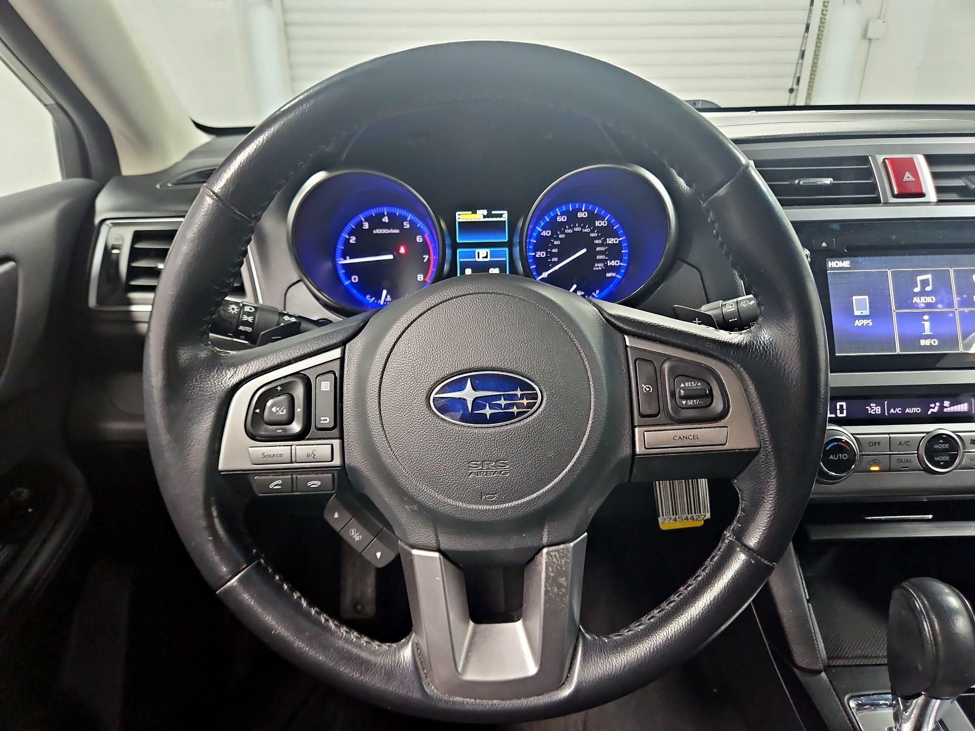 Thumbnail: 2015 Subaru Outback - 10