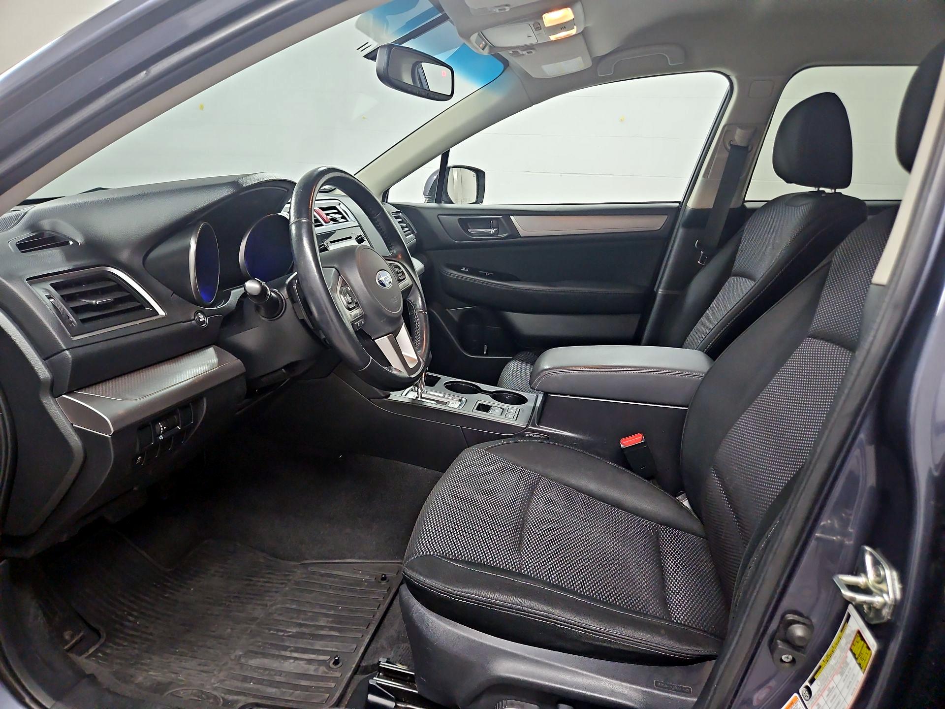 Thumbnail: 2015 Subaru Outback - 11