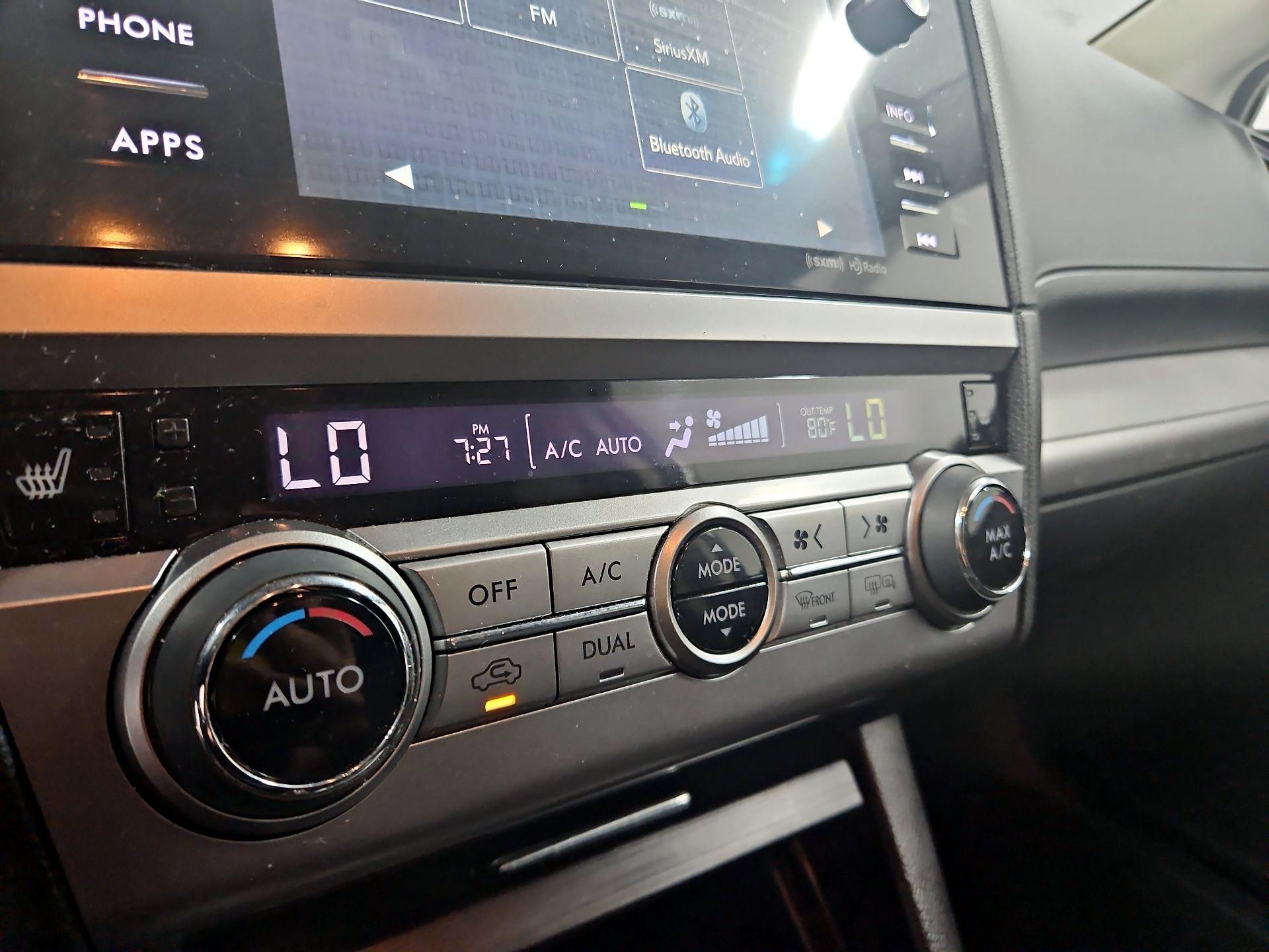 Thumbnail: 2015 Subaru Outback - 16