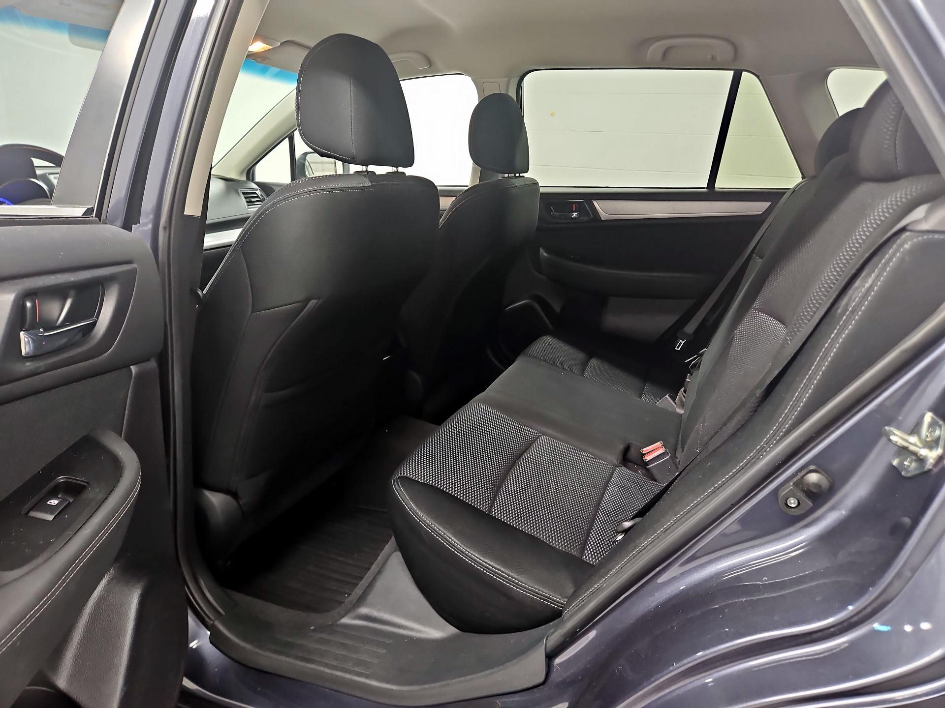 Thumbnail: 2015 Subaru Outback - 19