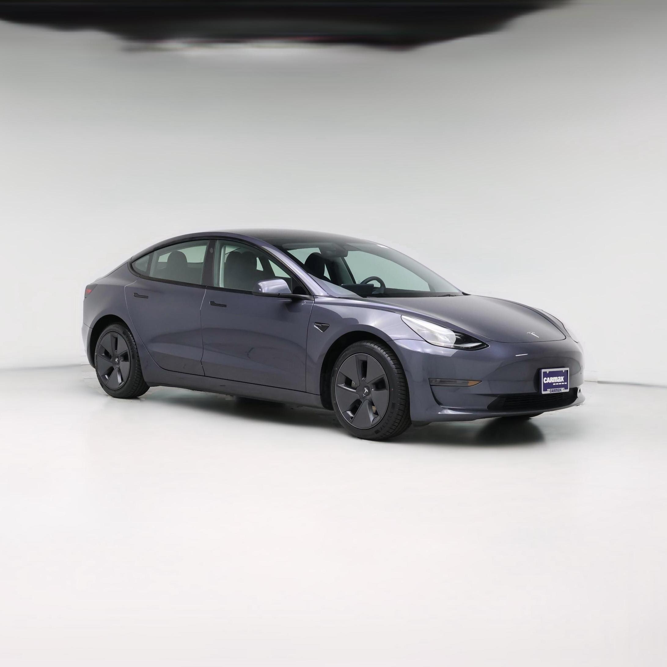 Thumbnail: 2023 Tesla Model 3 - 1