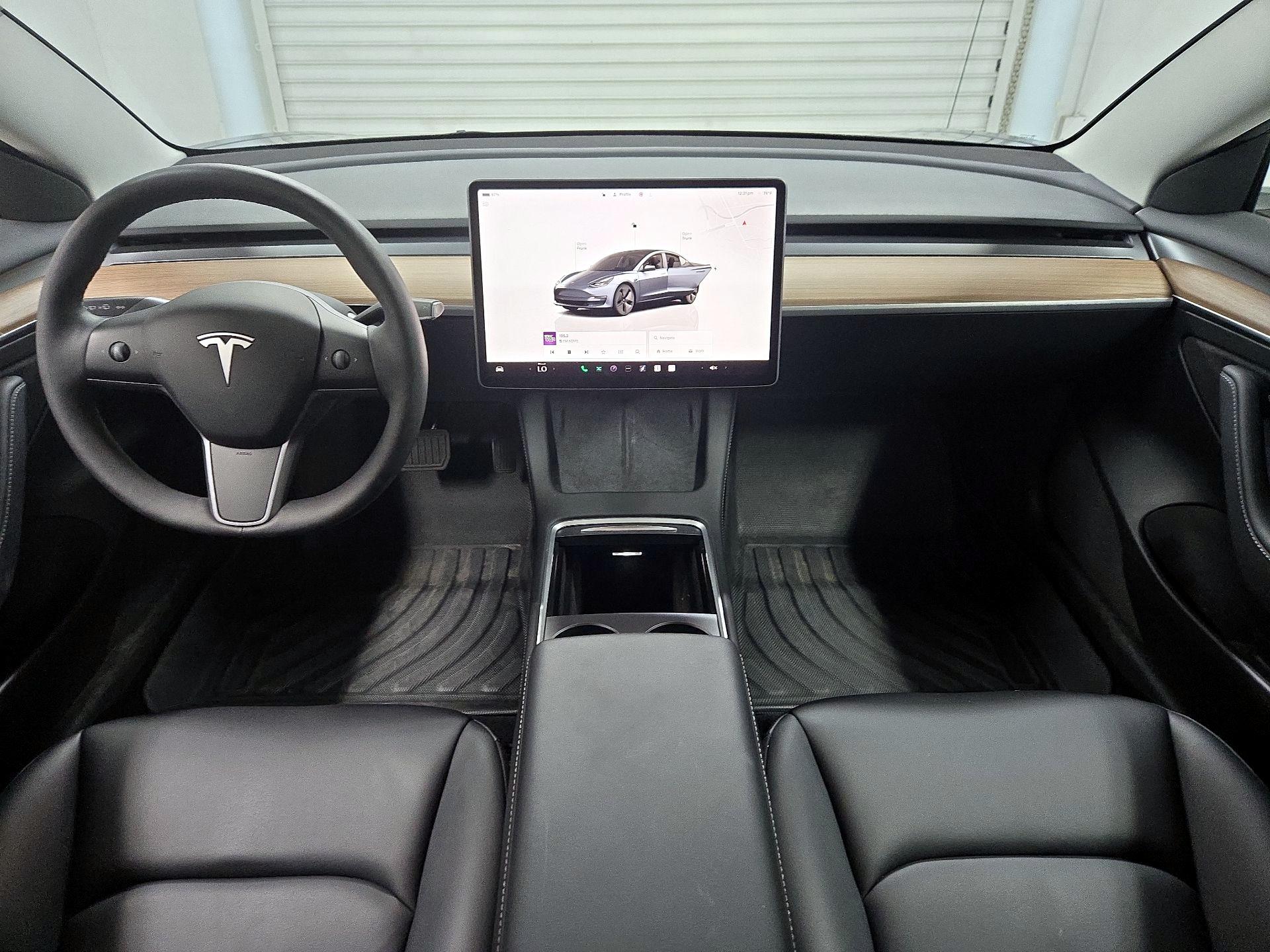 Thumbnail: 2023 Tesla Model 3 - 9