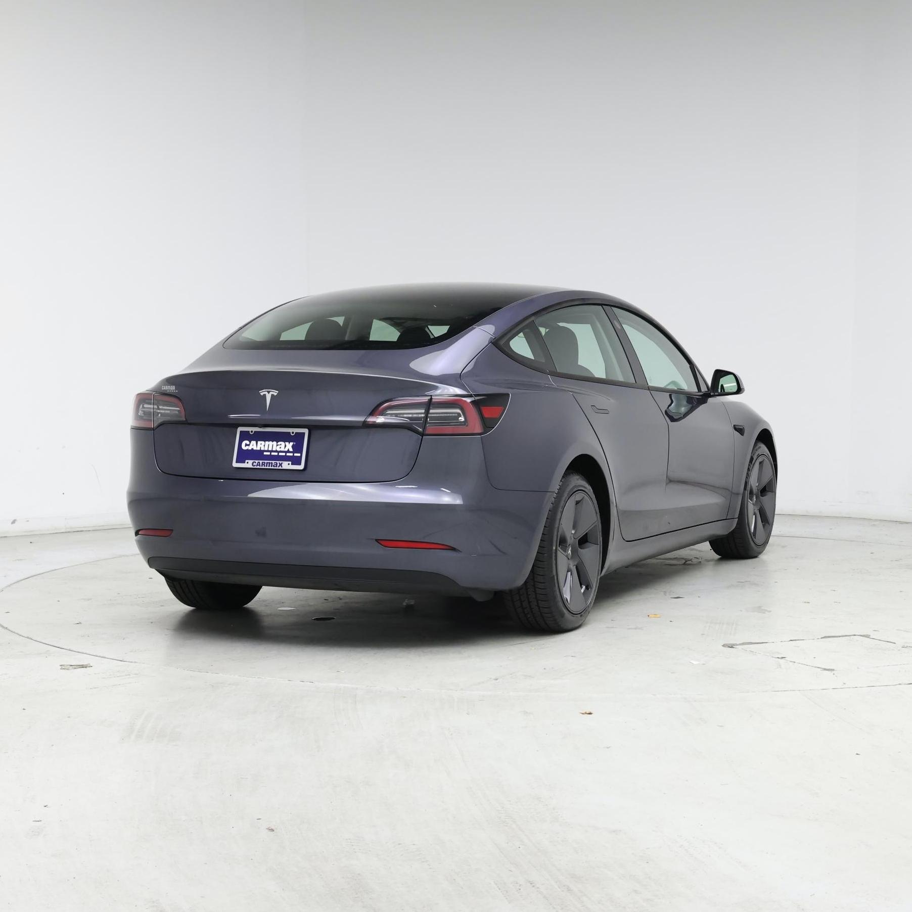 Thumbnail: 2023 Tesla Model 3 - 8