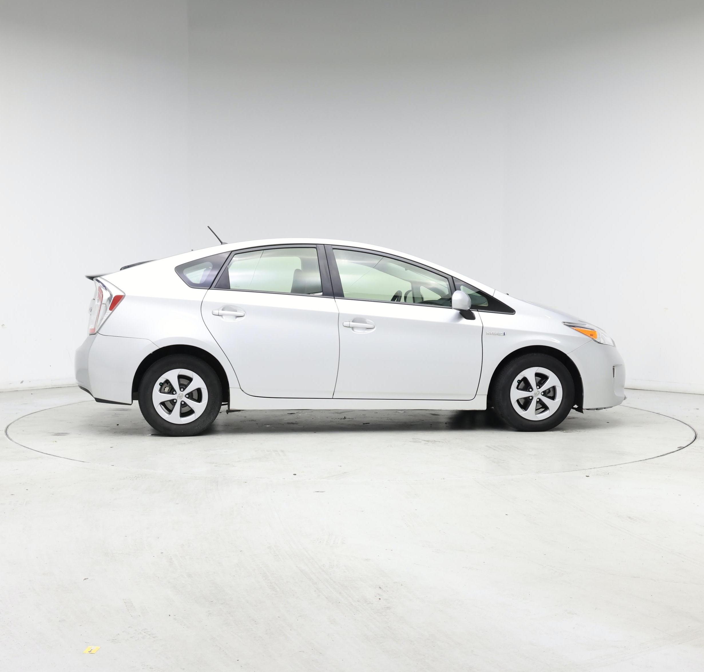 Thumbnail: 2014 Toyota Prius - 7