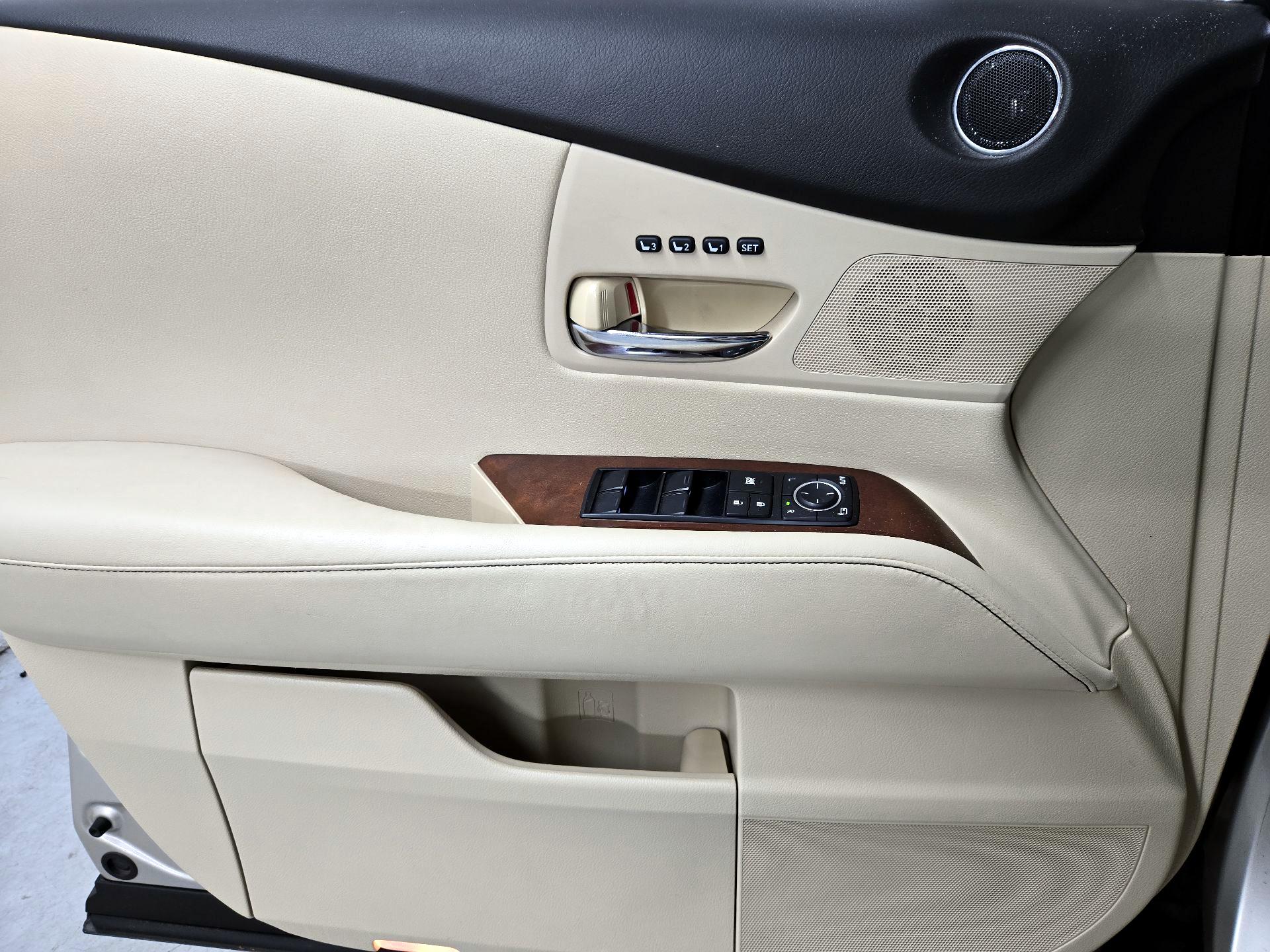 Thumbnail: 2014 Lexus RX - 12