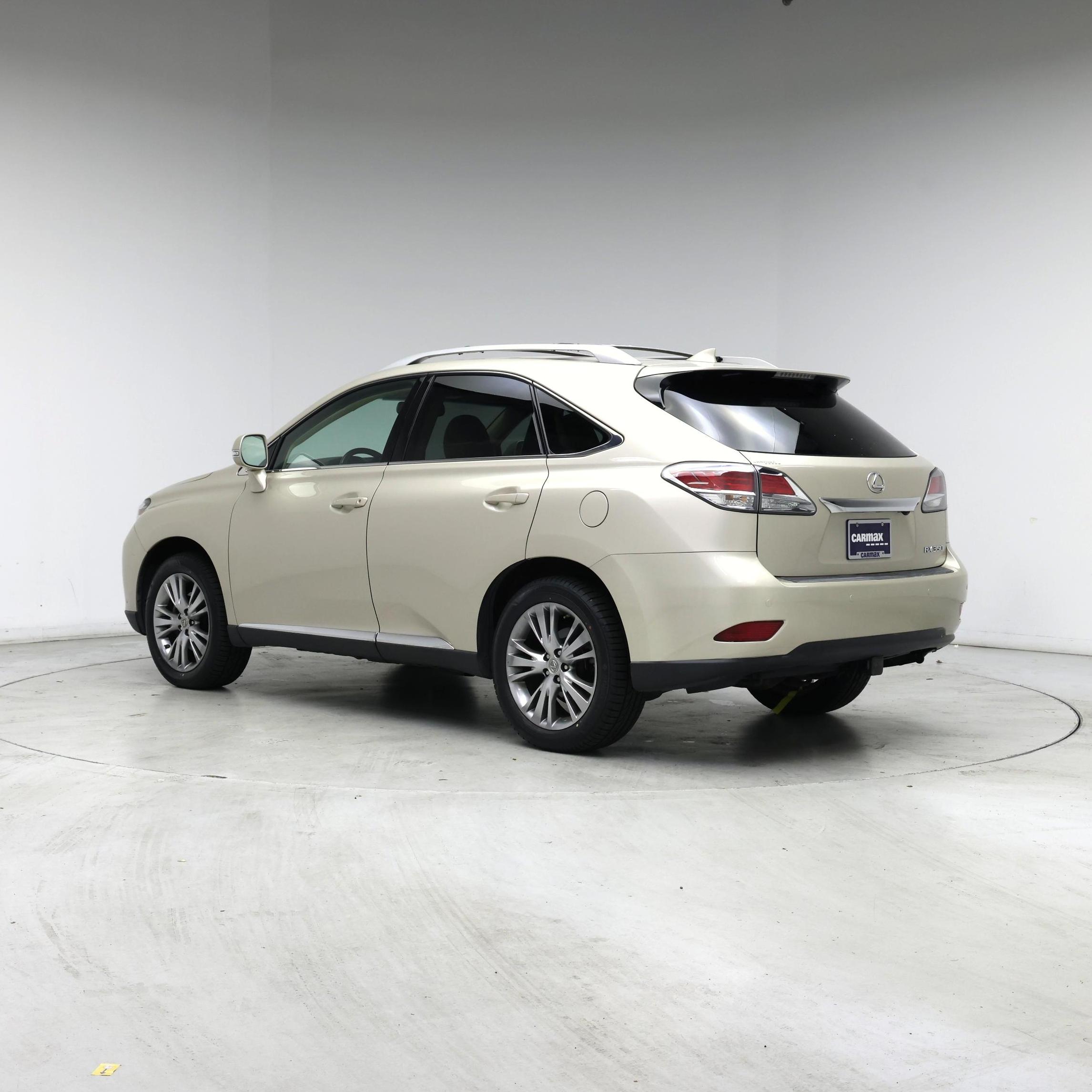 Thumbnail: 2014 Lexus RX - 2