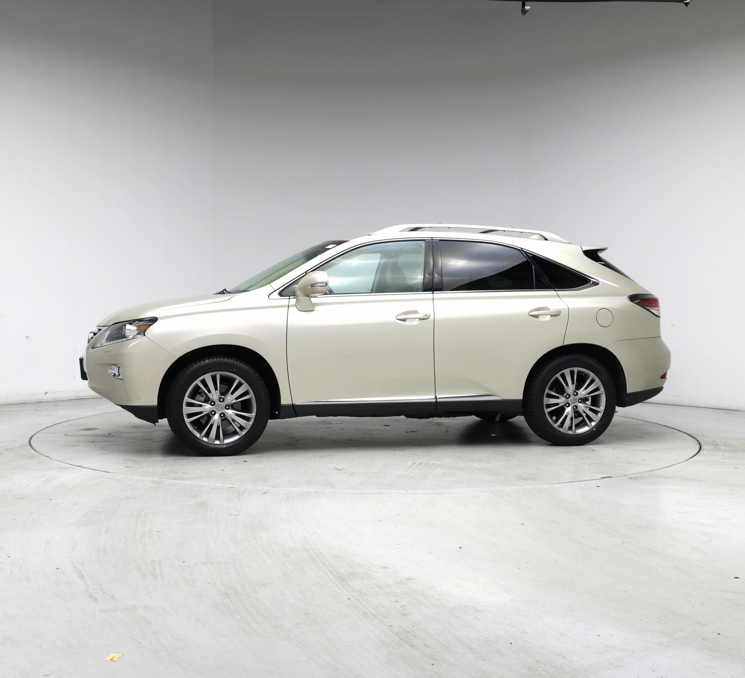 Thumbnail: 2014 Lexus RX - 3