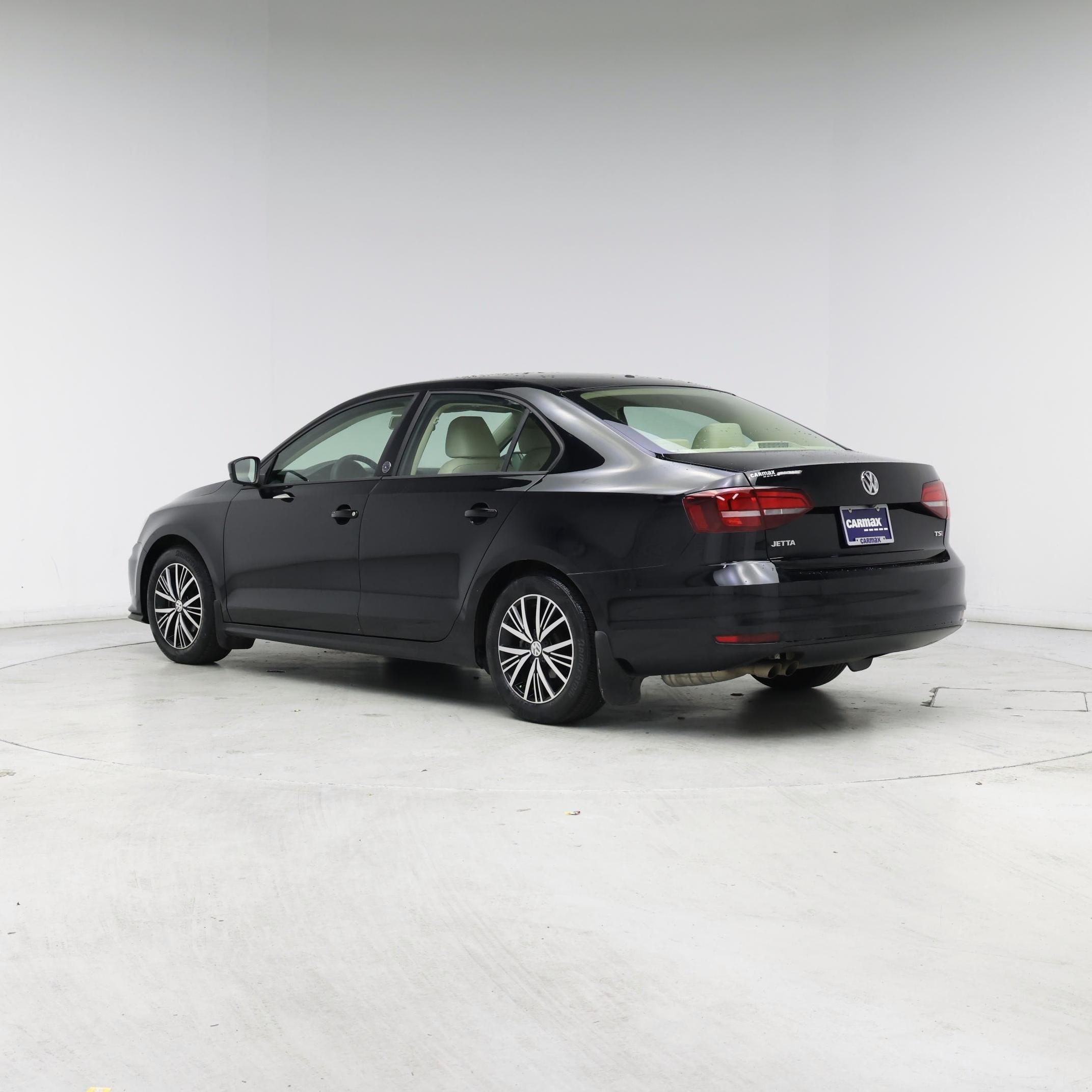 Thumbnail: 2018 Volkswagen Jetta - 2