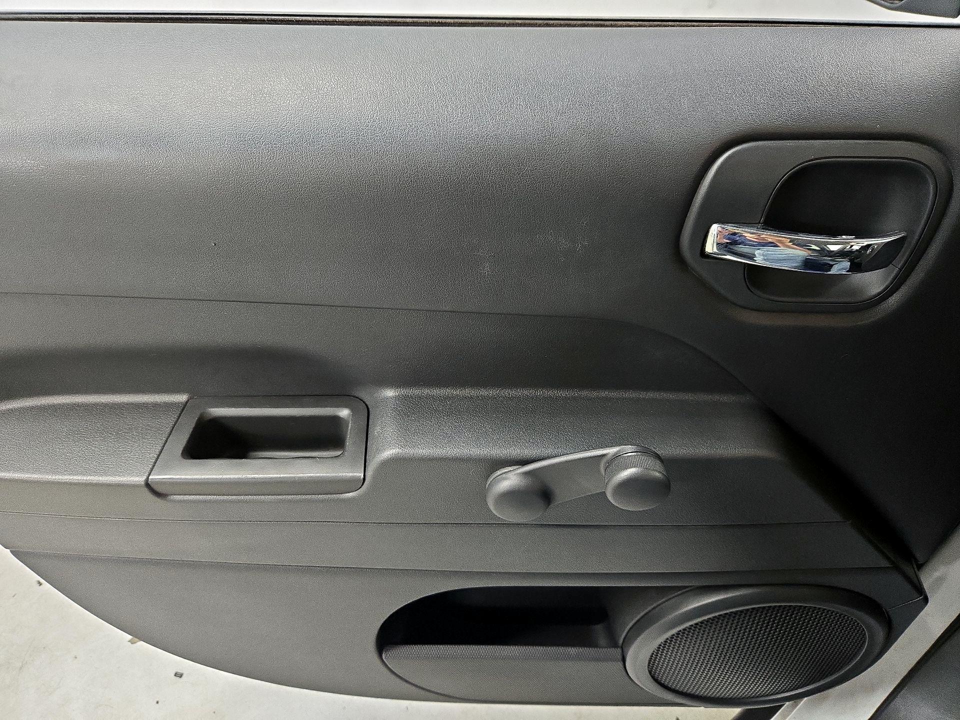 Thumbnail: 2014 Jeep Patriot - 12