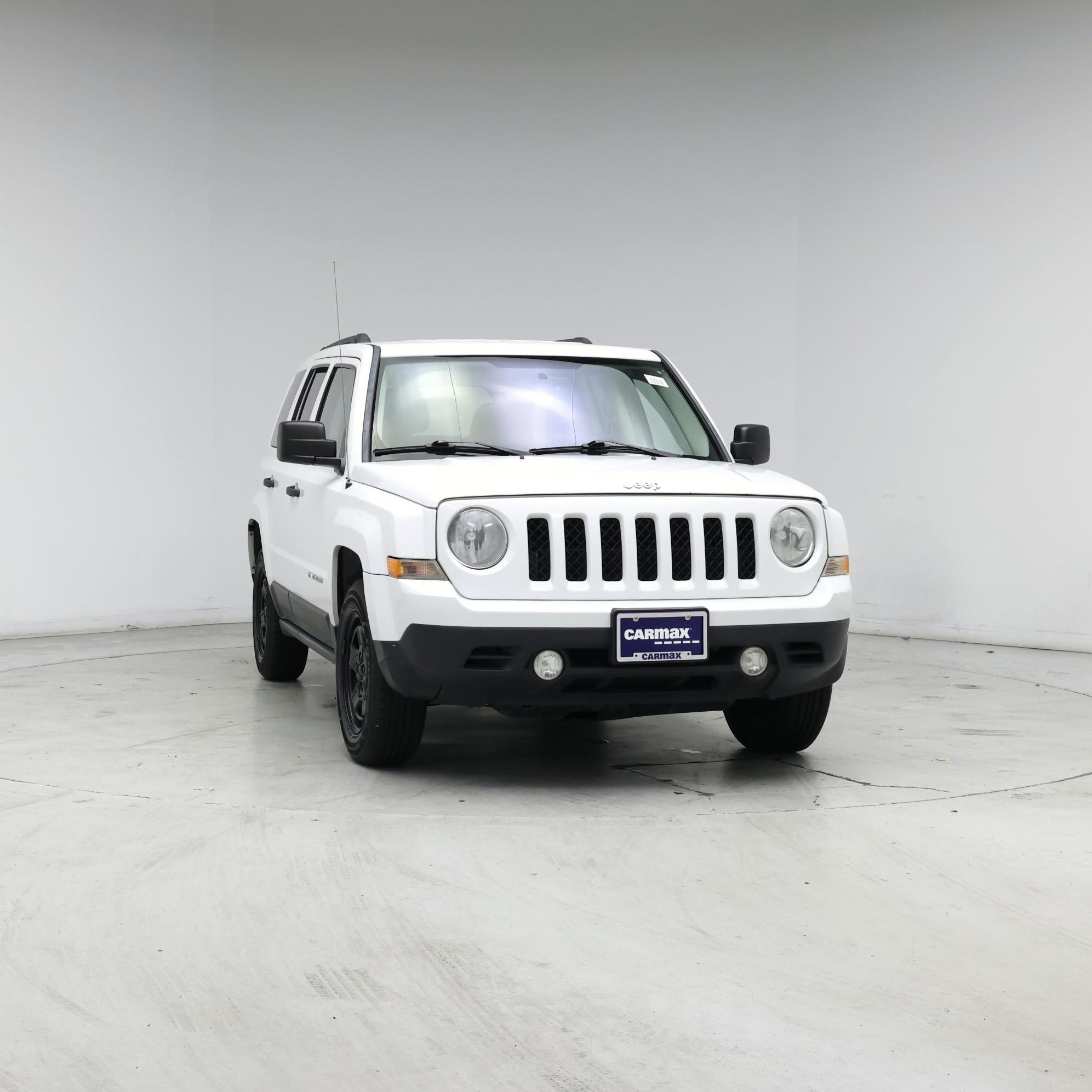 Thumbnail: 2014 Jeep Patriot - 5