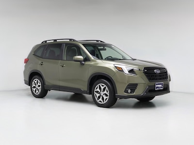 Green 2023 Subaru Forester Premium