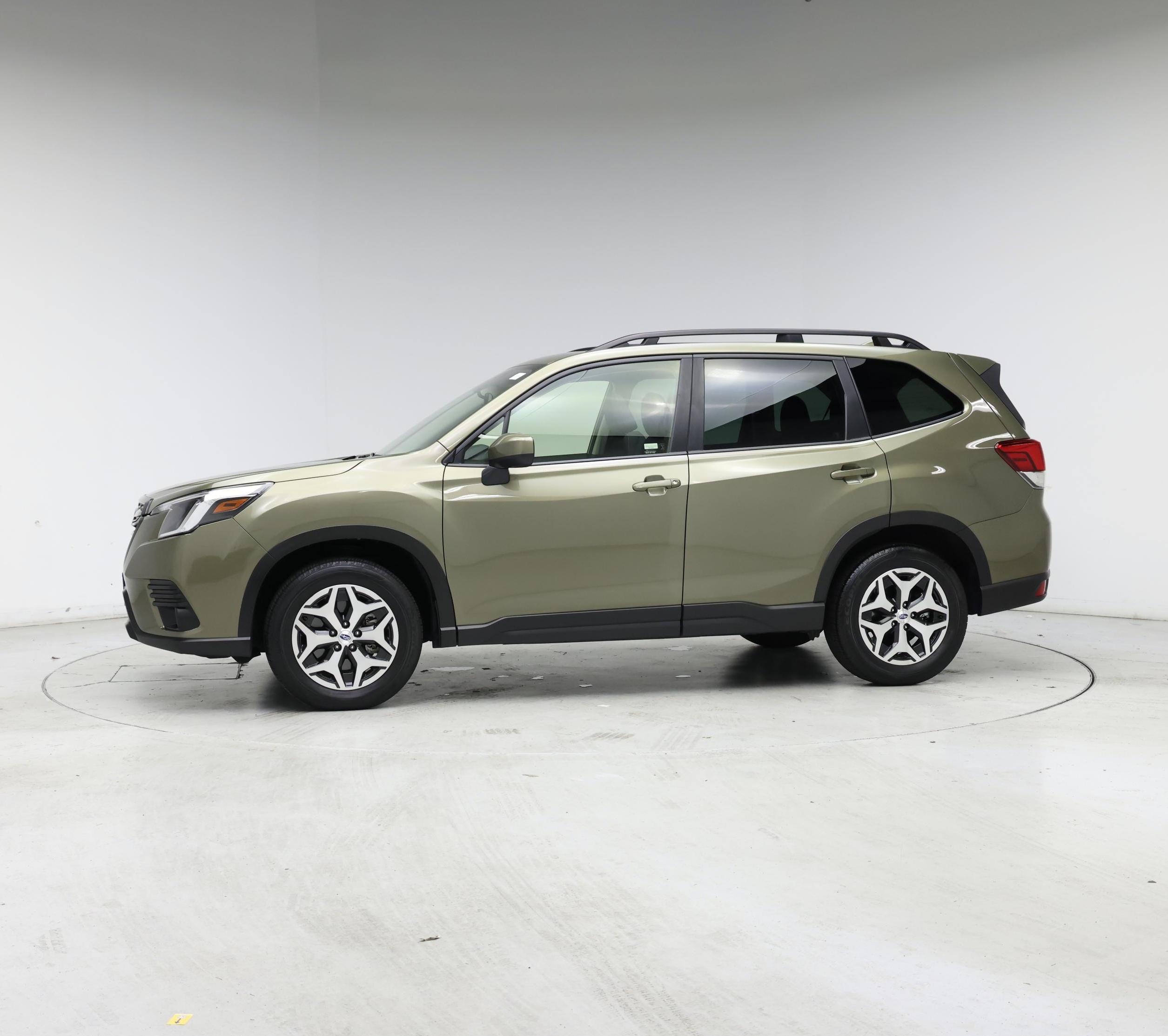 Thumbnail: 2023 Subaru Forester - 3